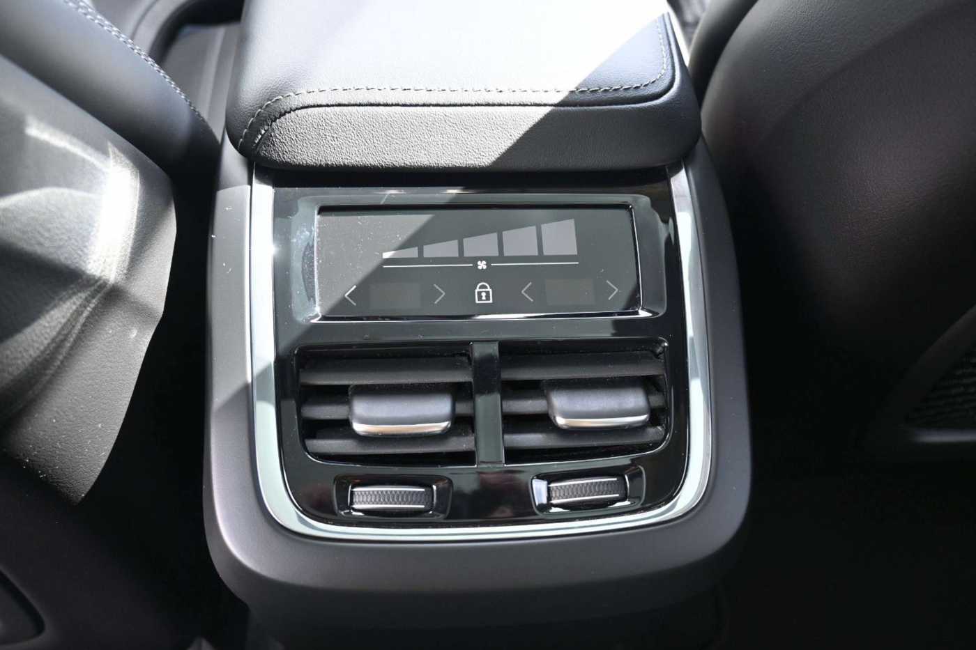 Volvo XC60 – Bild 13