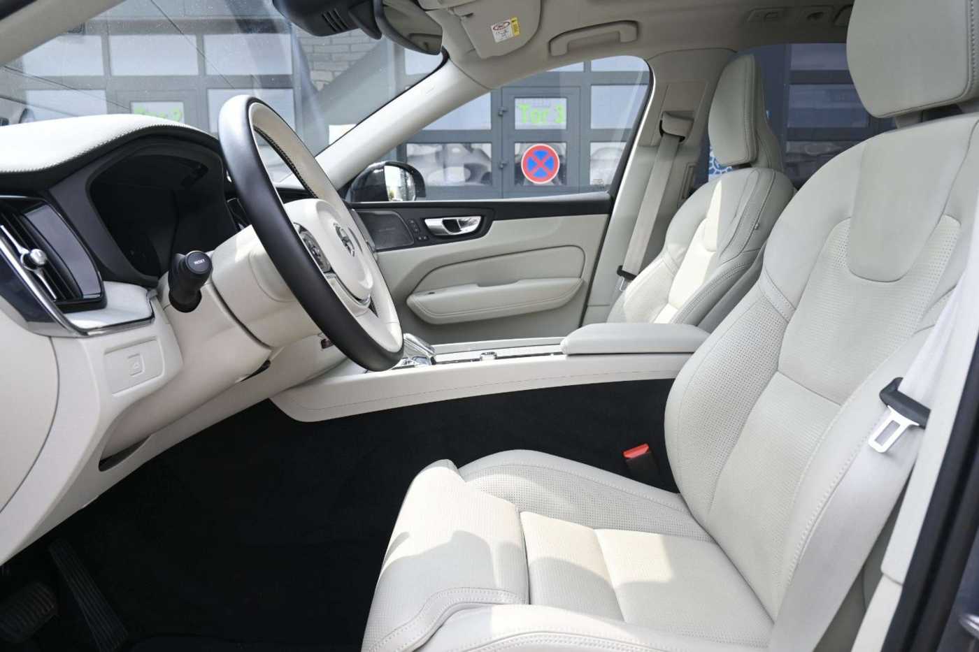 Volvo XC60 – Bild 11