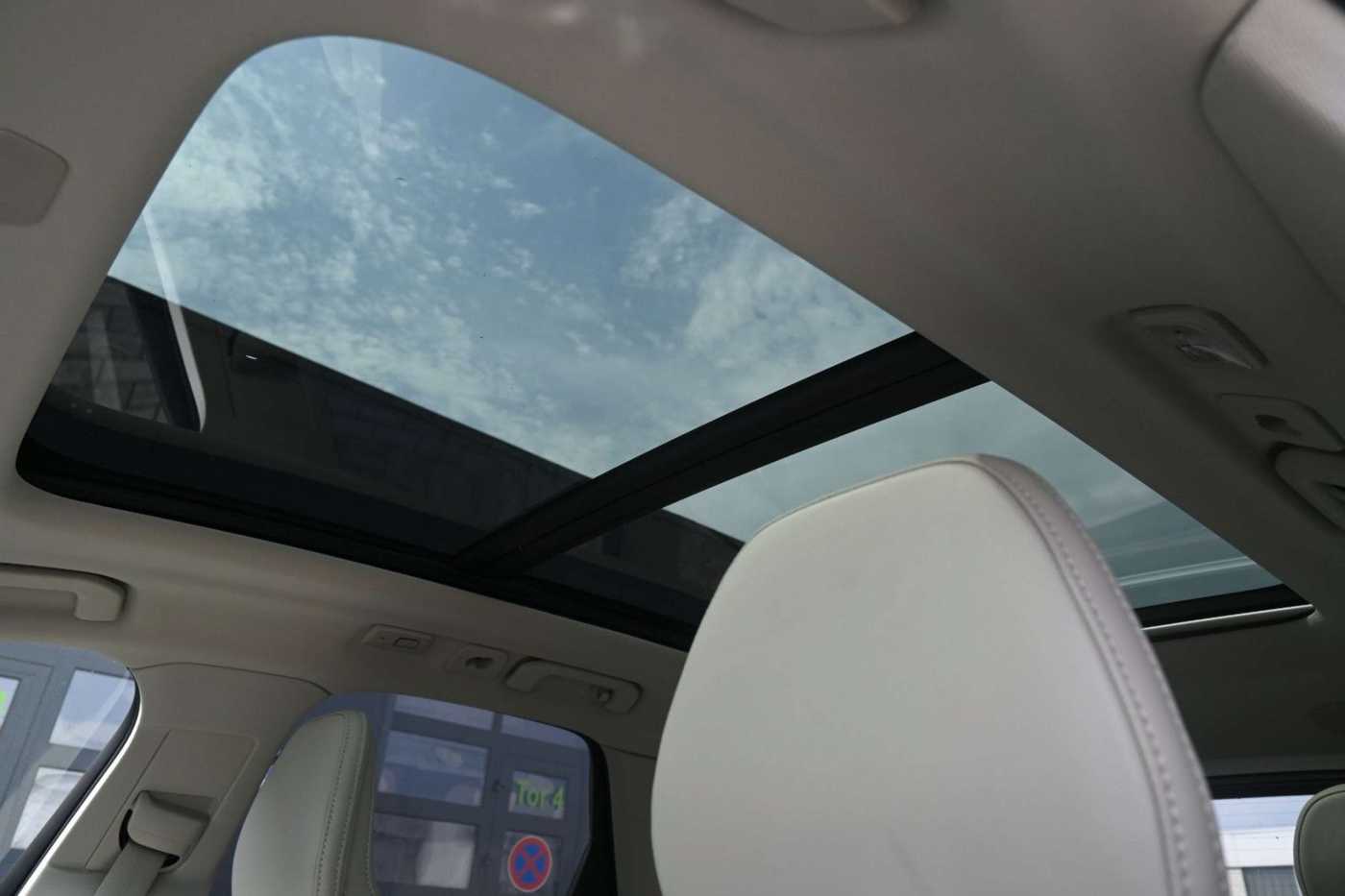 Volvo XC60 – Bild 12