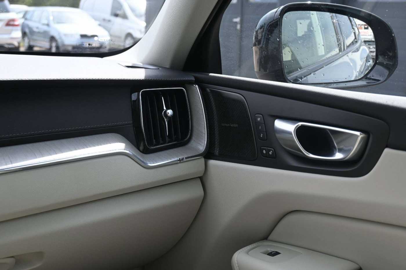 Volvo XC60 – Bild 18
