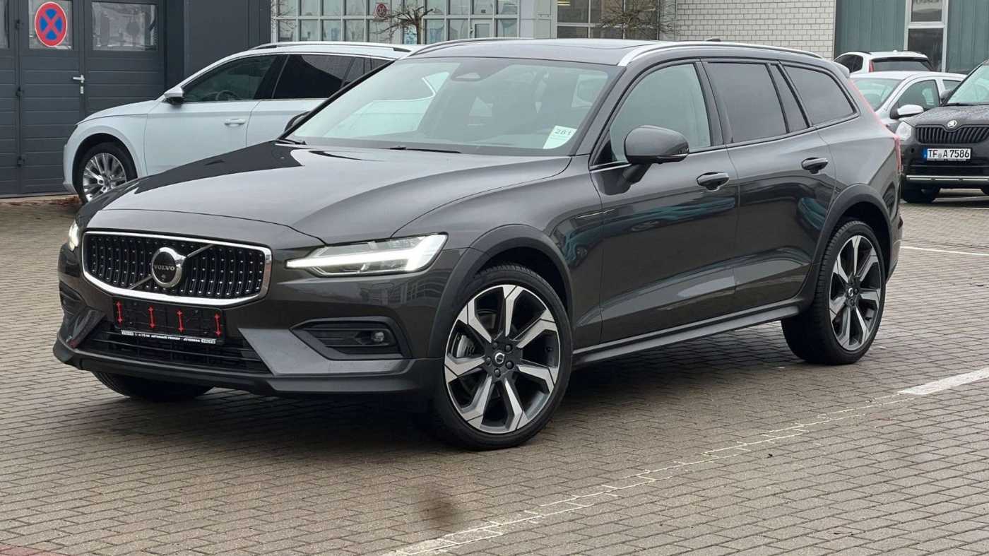 Volvo V60 Cross Country