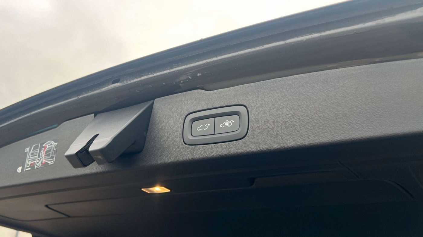 Volvo V60 Cross Country – Bild 16