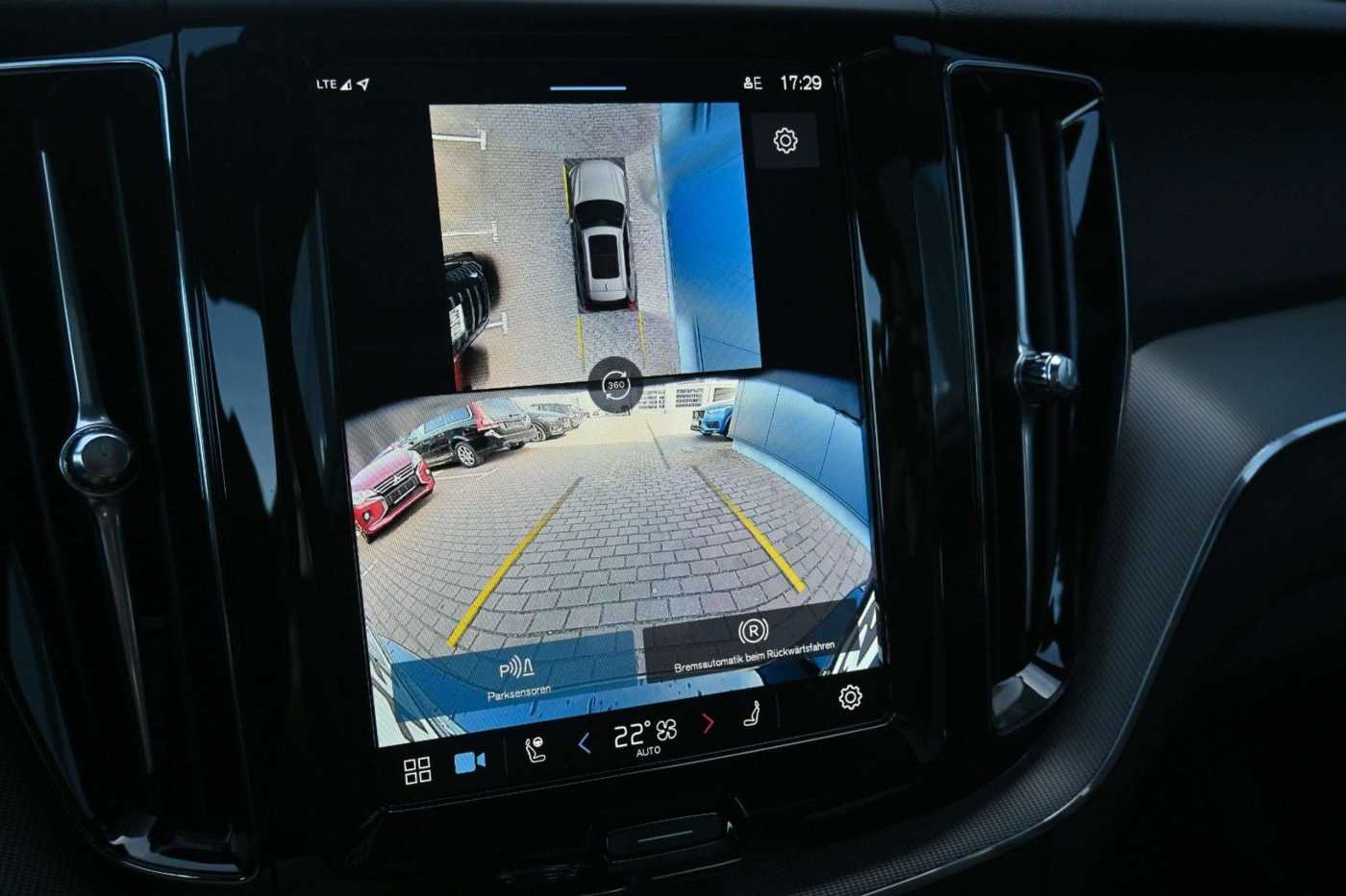 Volvo XC60 – Bild 22