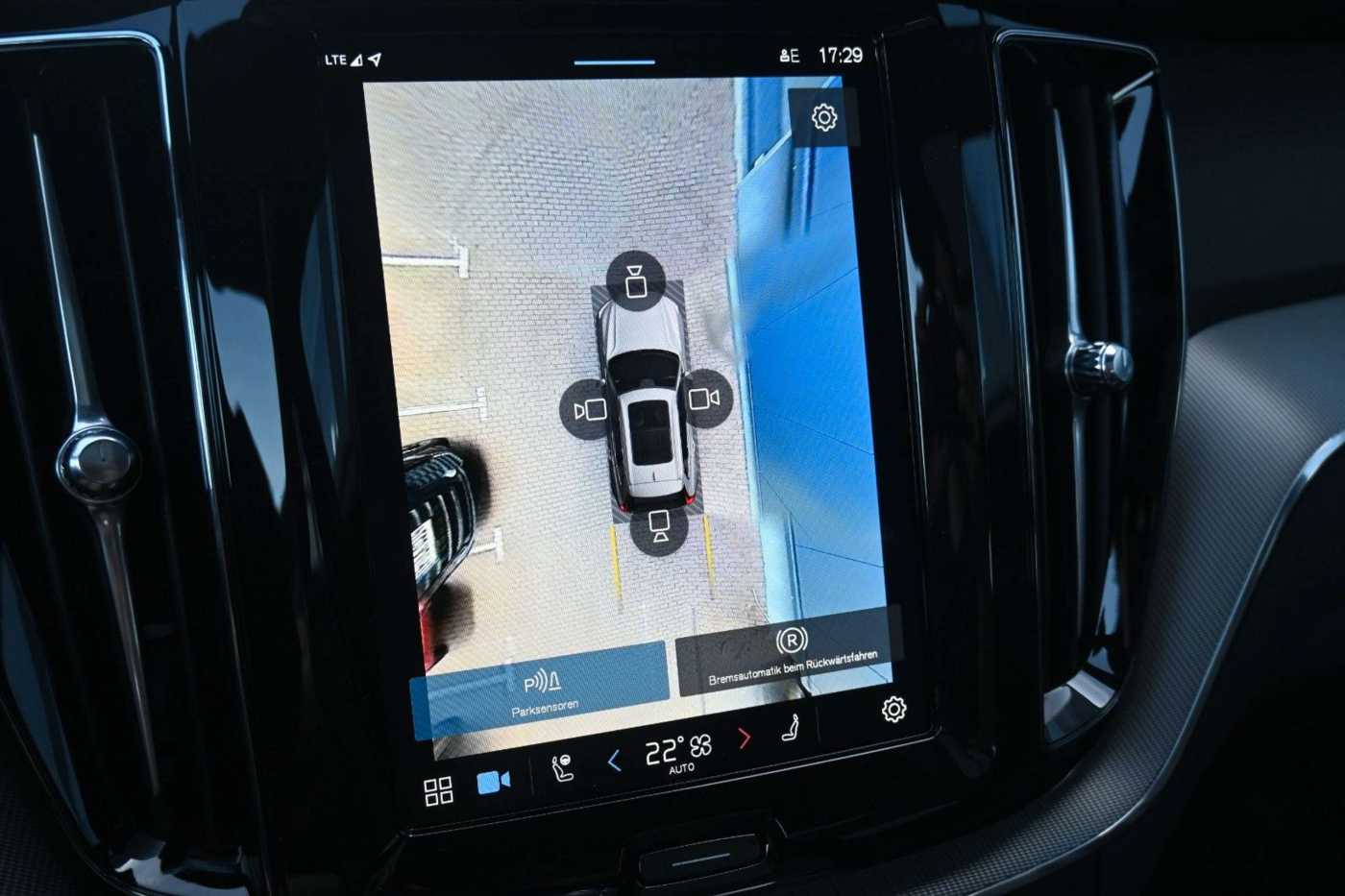 Volvo XC60 – Bild 23