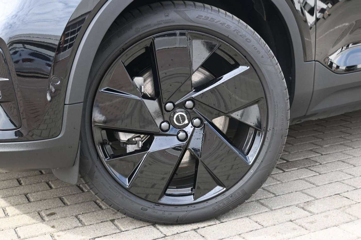 Volvo EX40 – Bild 11