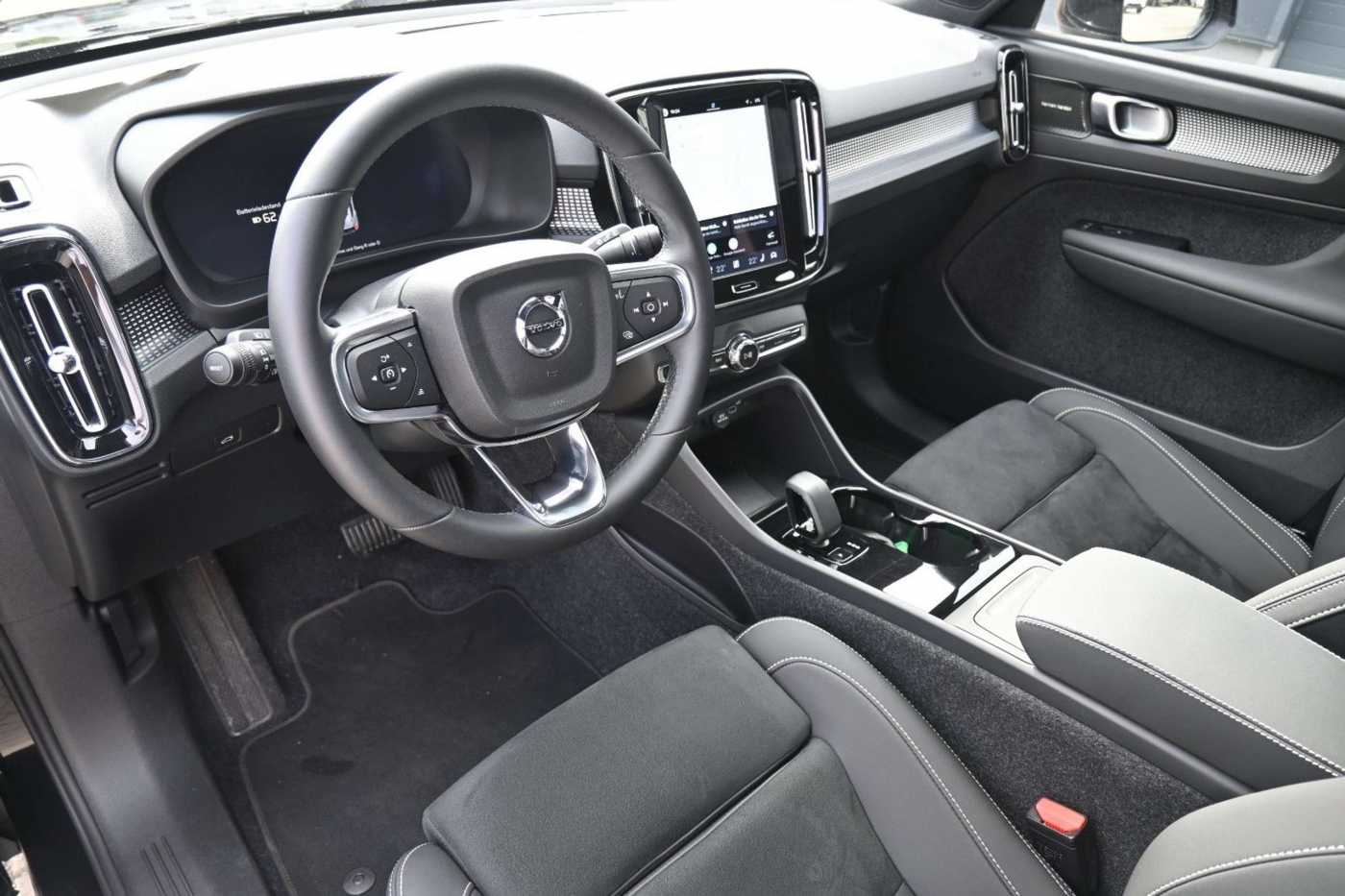 Volvo EX40 – Bild 12