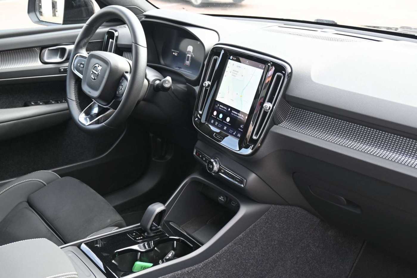 Volvo EX40 – Bild 13