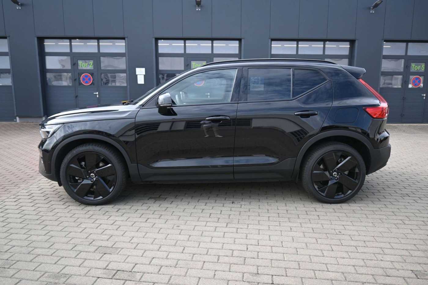 Volvo EX40 – Bild 2