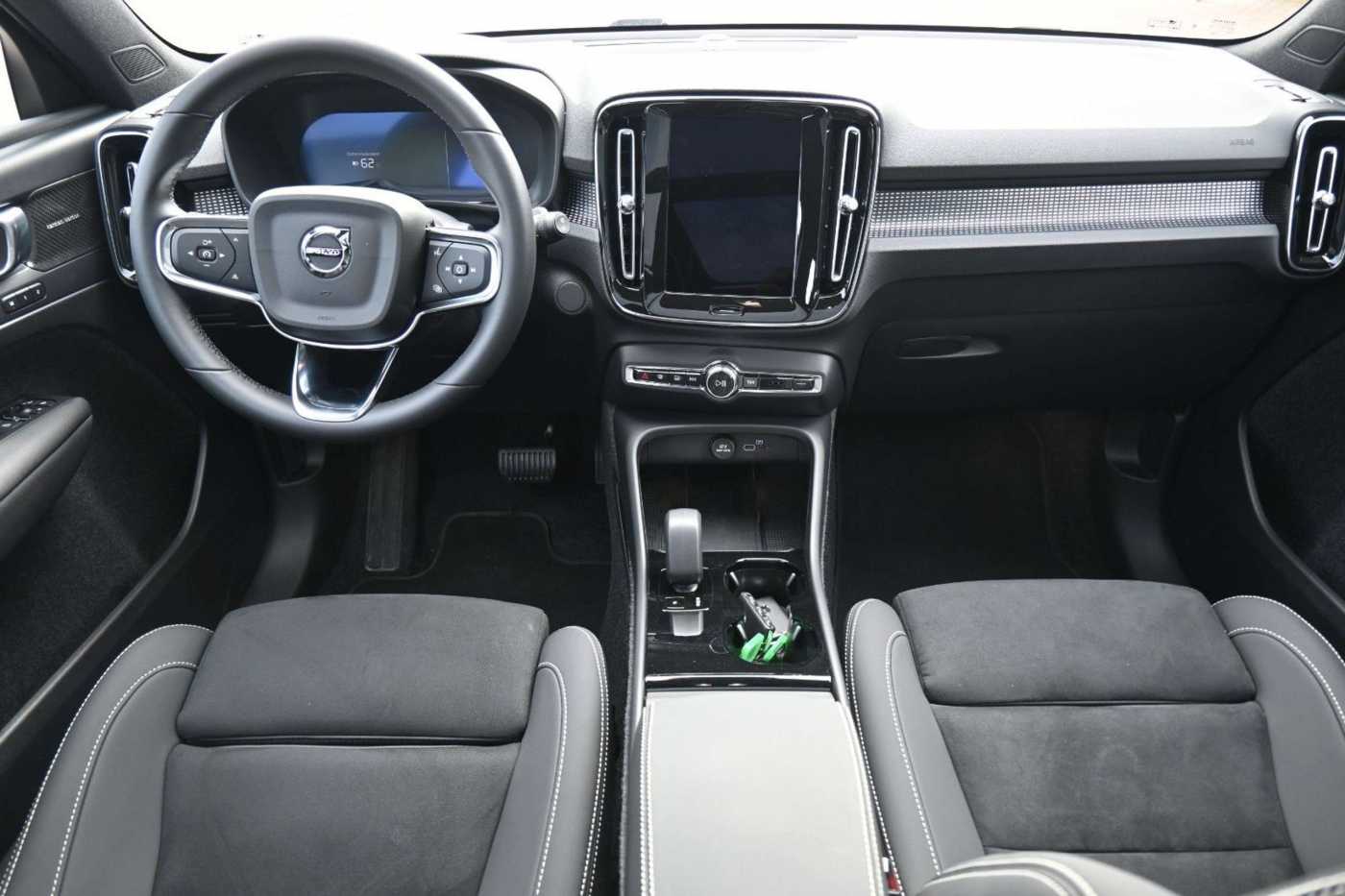 Volvo EX40 – Bild 21