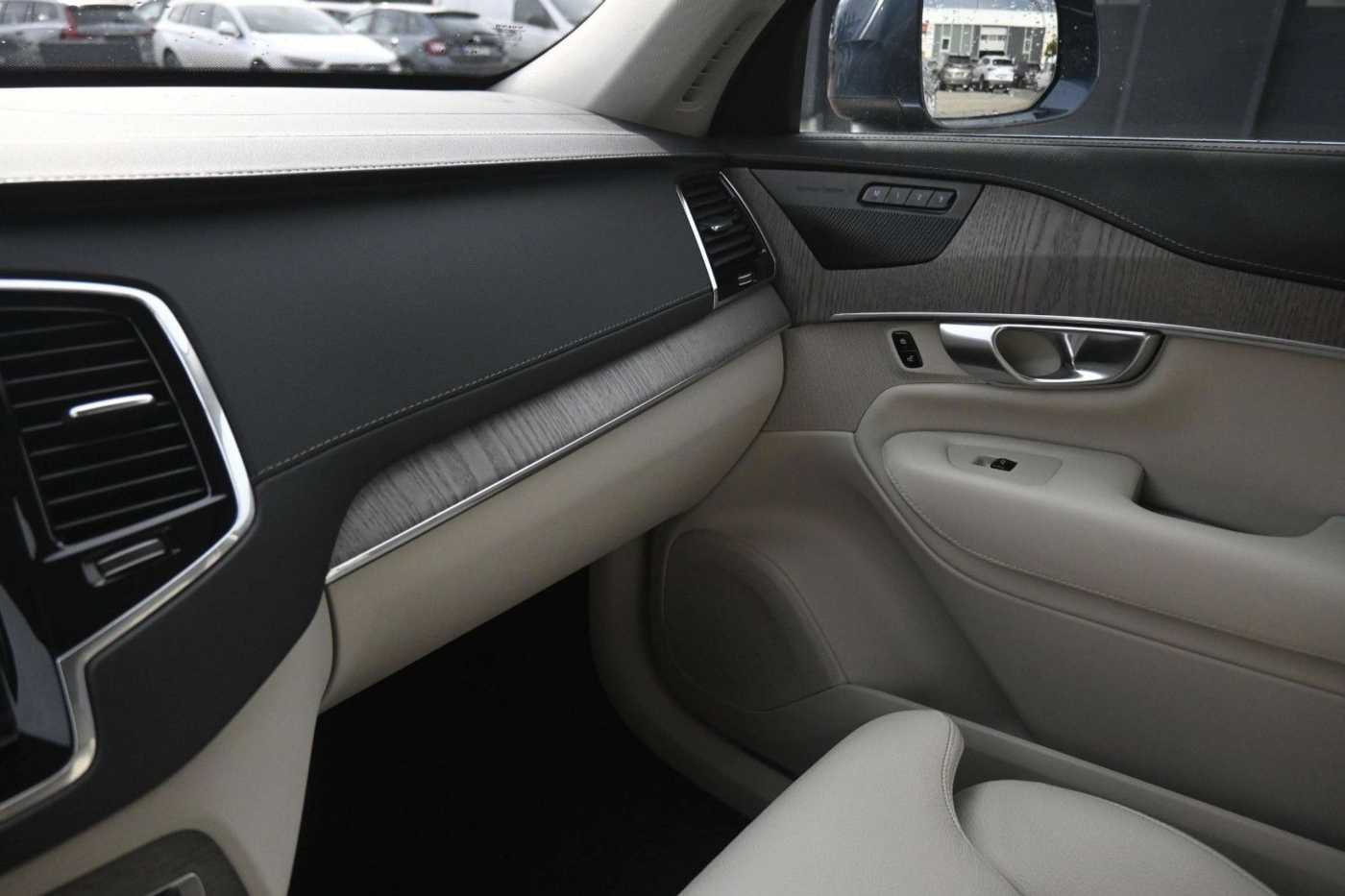 Volvo XC90 – Bild 24