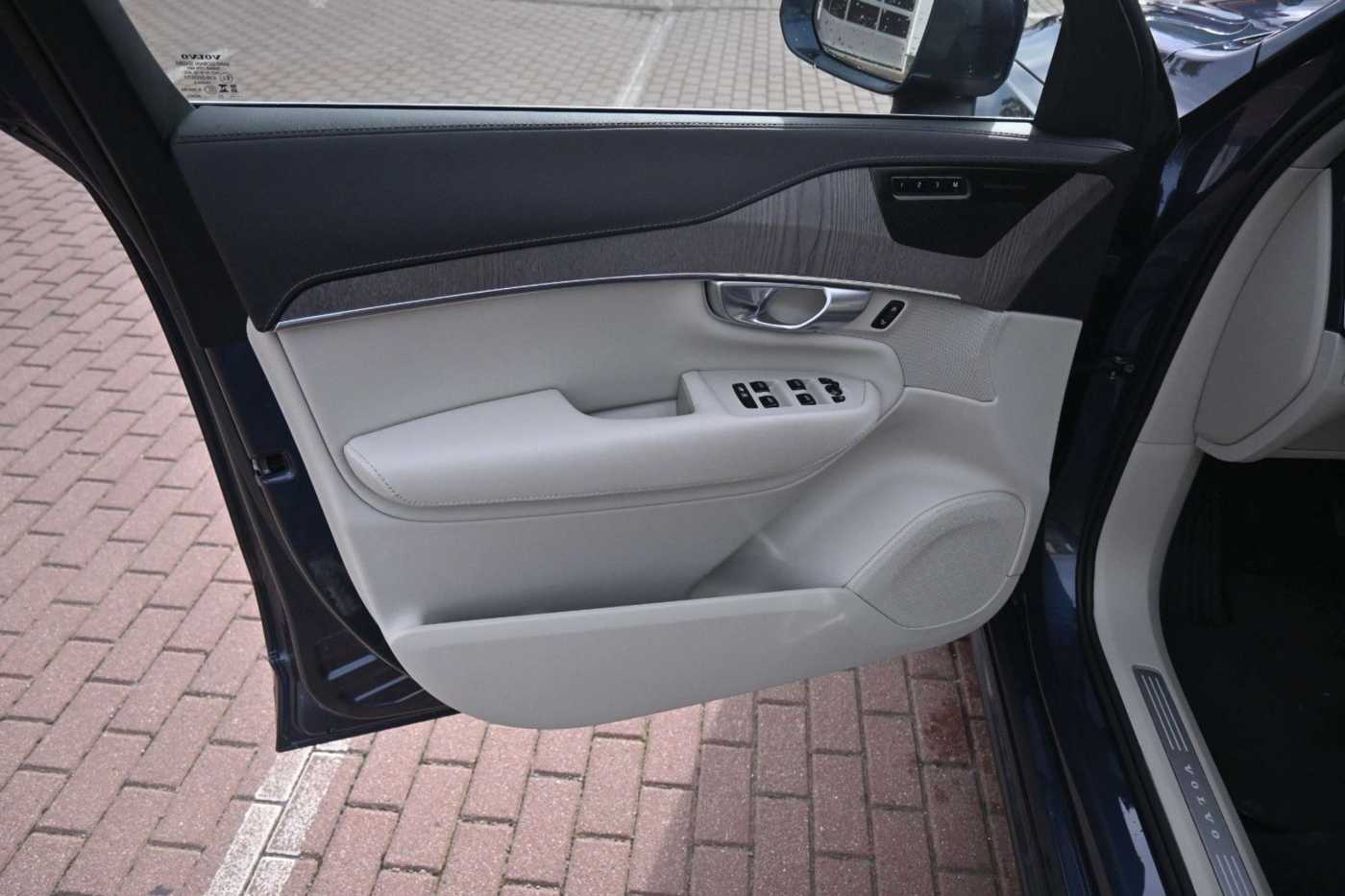 Volvo XC90 – Bild 17