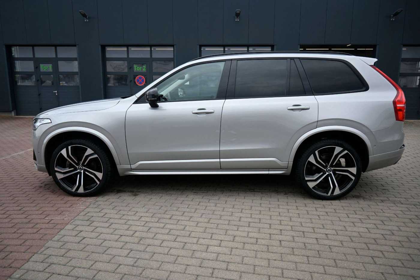 Volvo XC90 – Bild 2