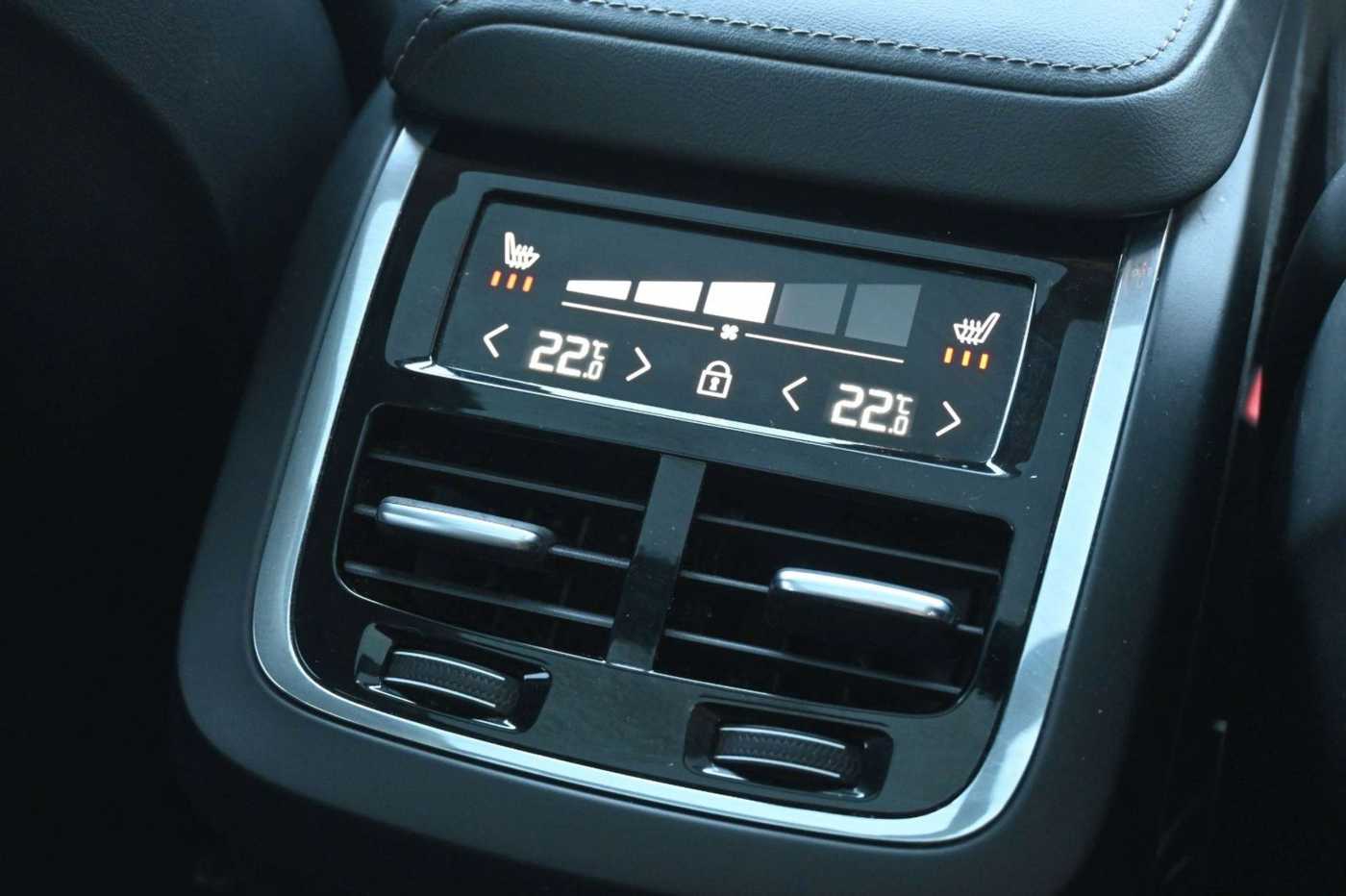 Volvo XC60 – Bild 14