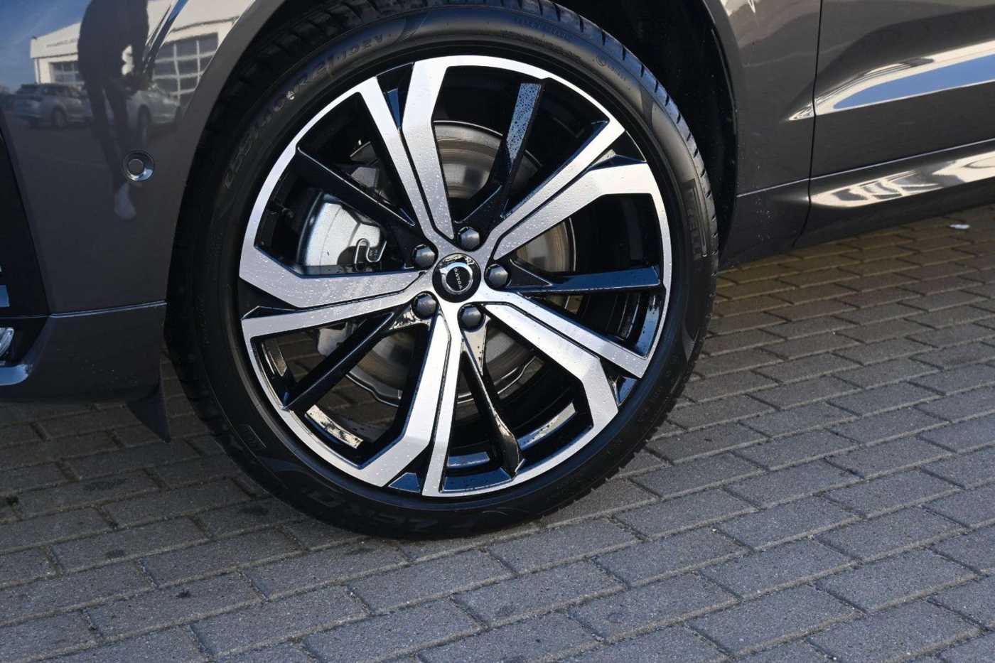 Volvo XC60 – Bild 3