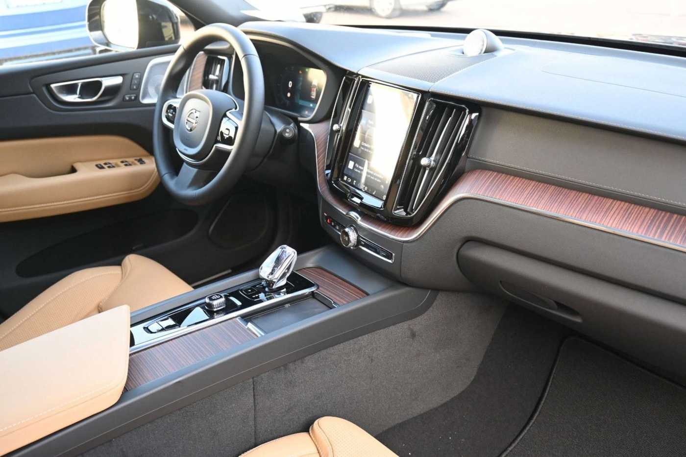 Volvo XC60 – Bild 13