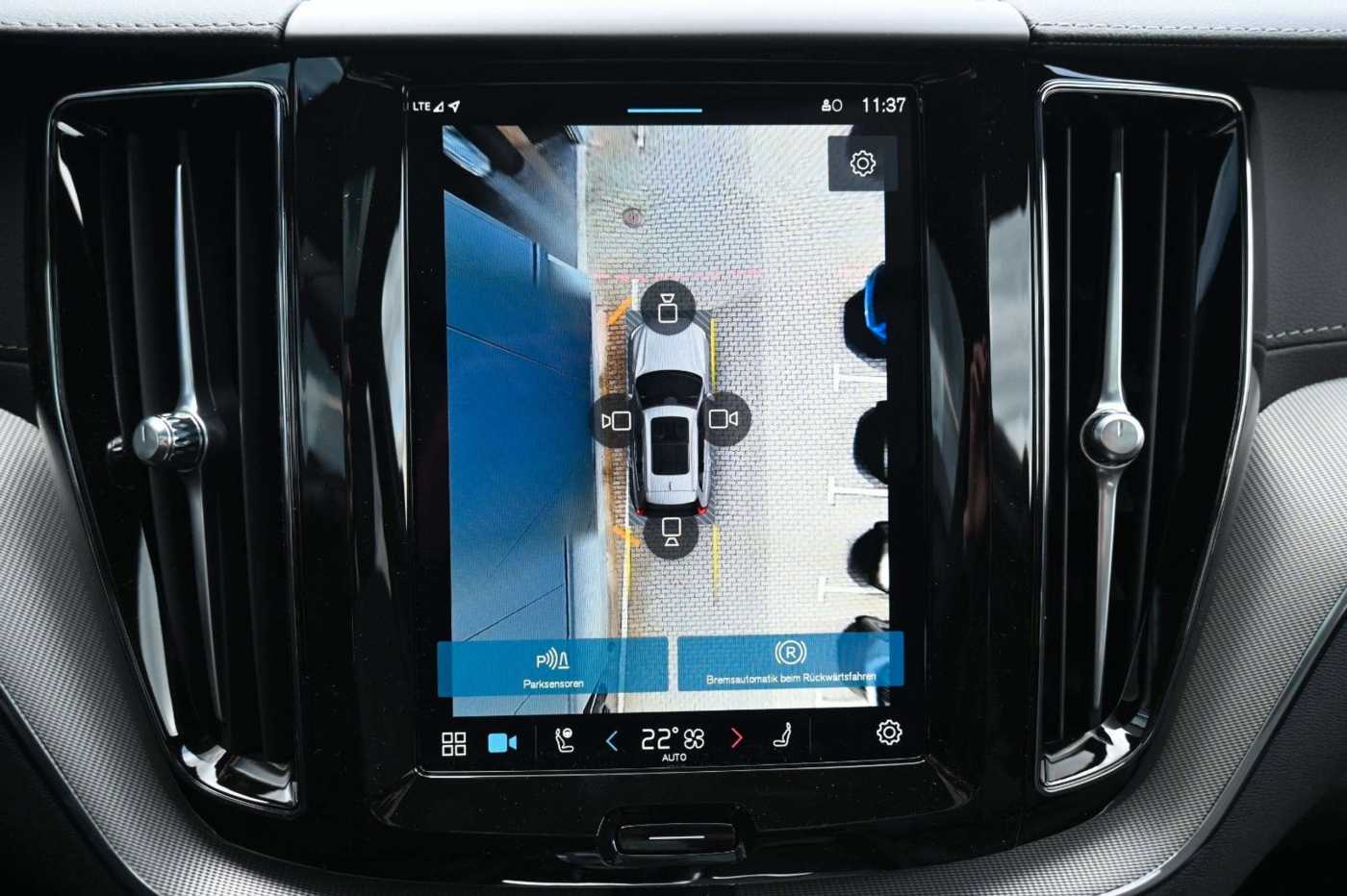 Volvo XC60 – Bild 23