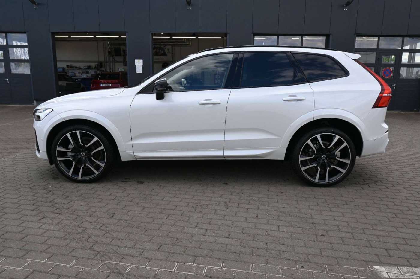 Volvo XC60 – Bild 2