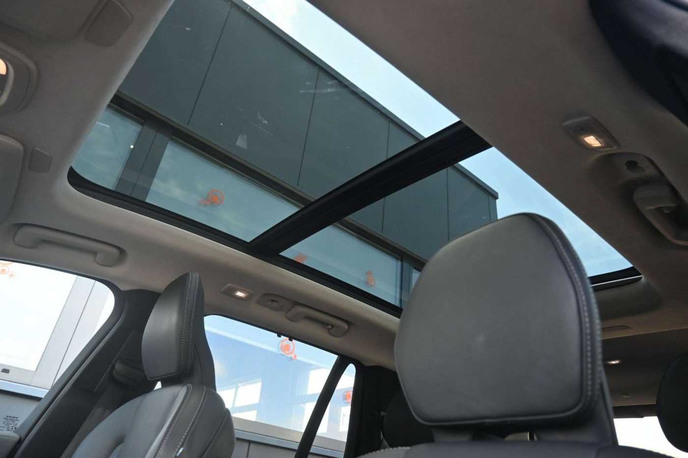 Volvo XC90 – Bild 12