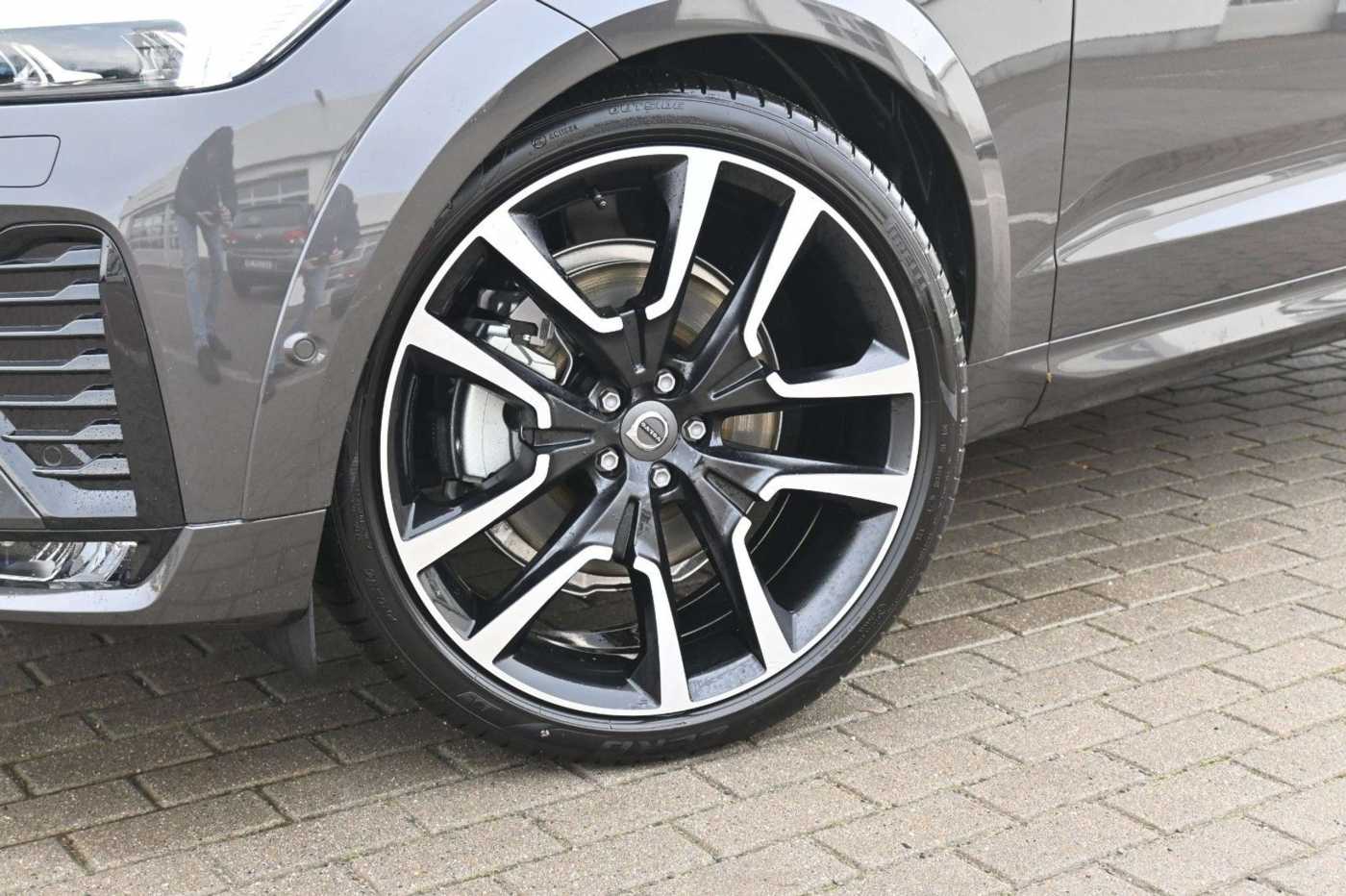 Volvo XC60 – Bild 11