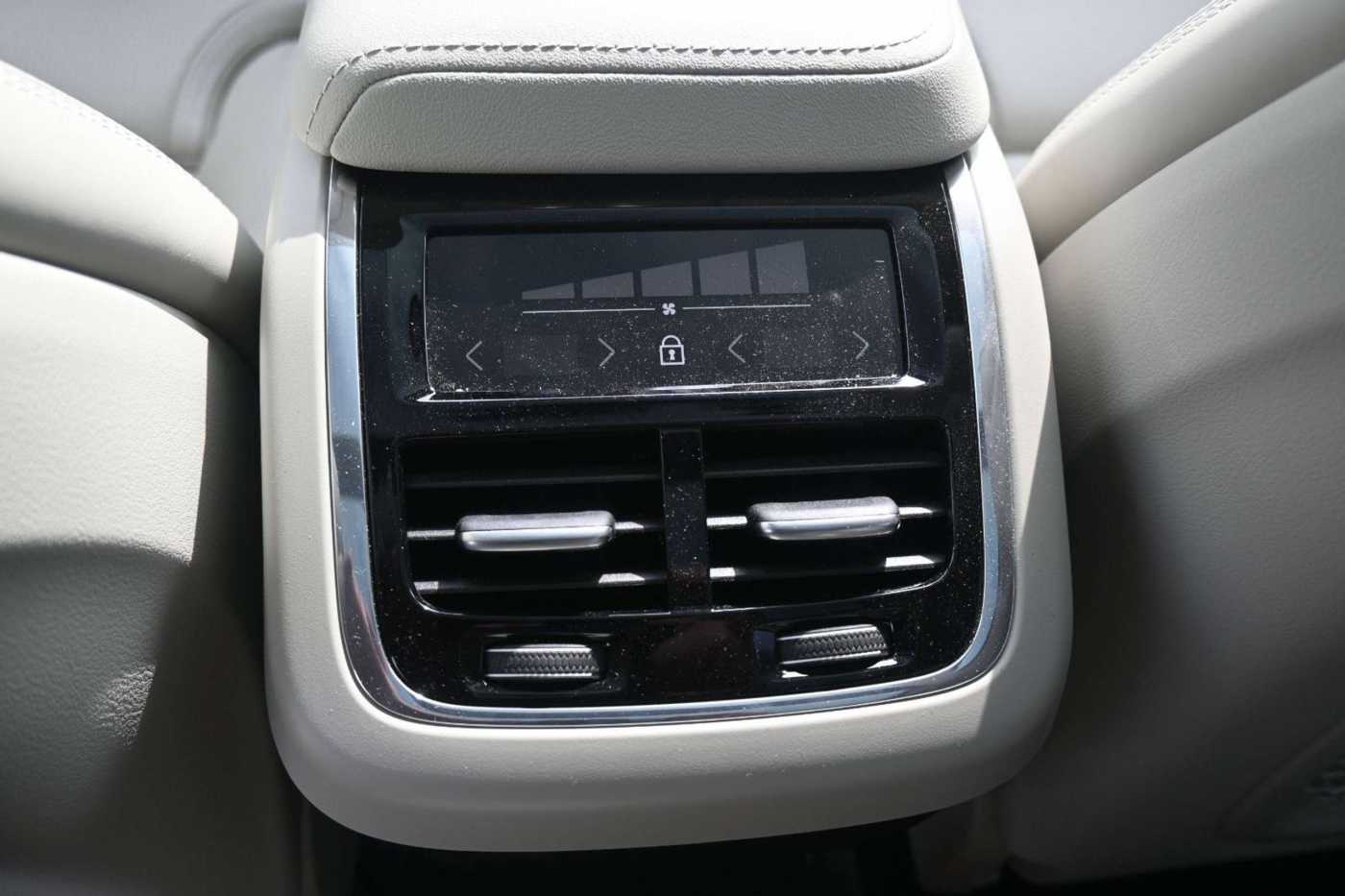 Volvo XC60 – Bild 14