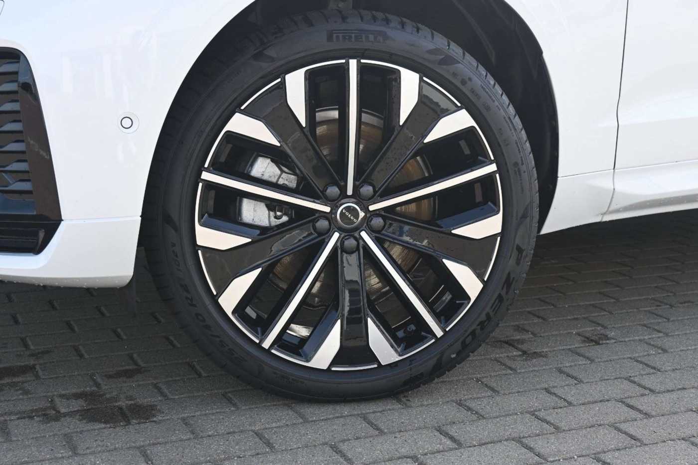 Volvo XC60 – Bild 11