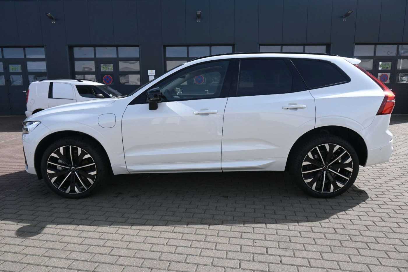 Volvo XC60 – Bild 2