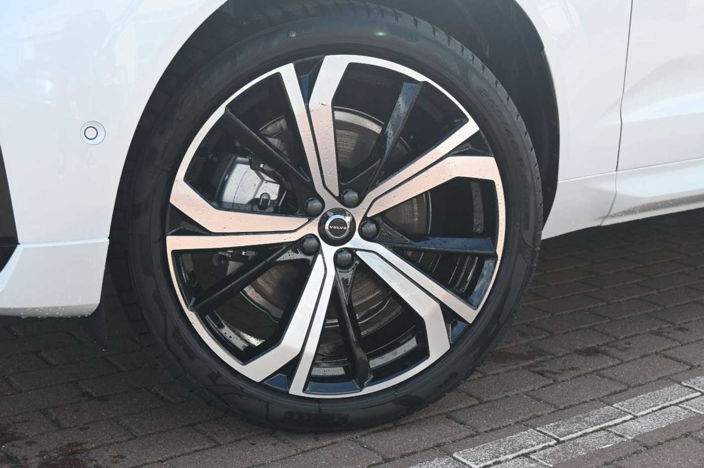 Volvo XC60 – Bild 11