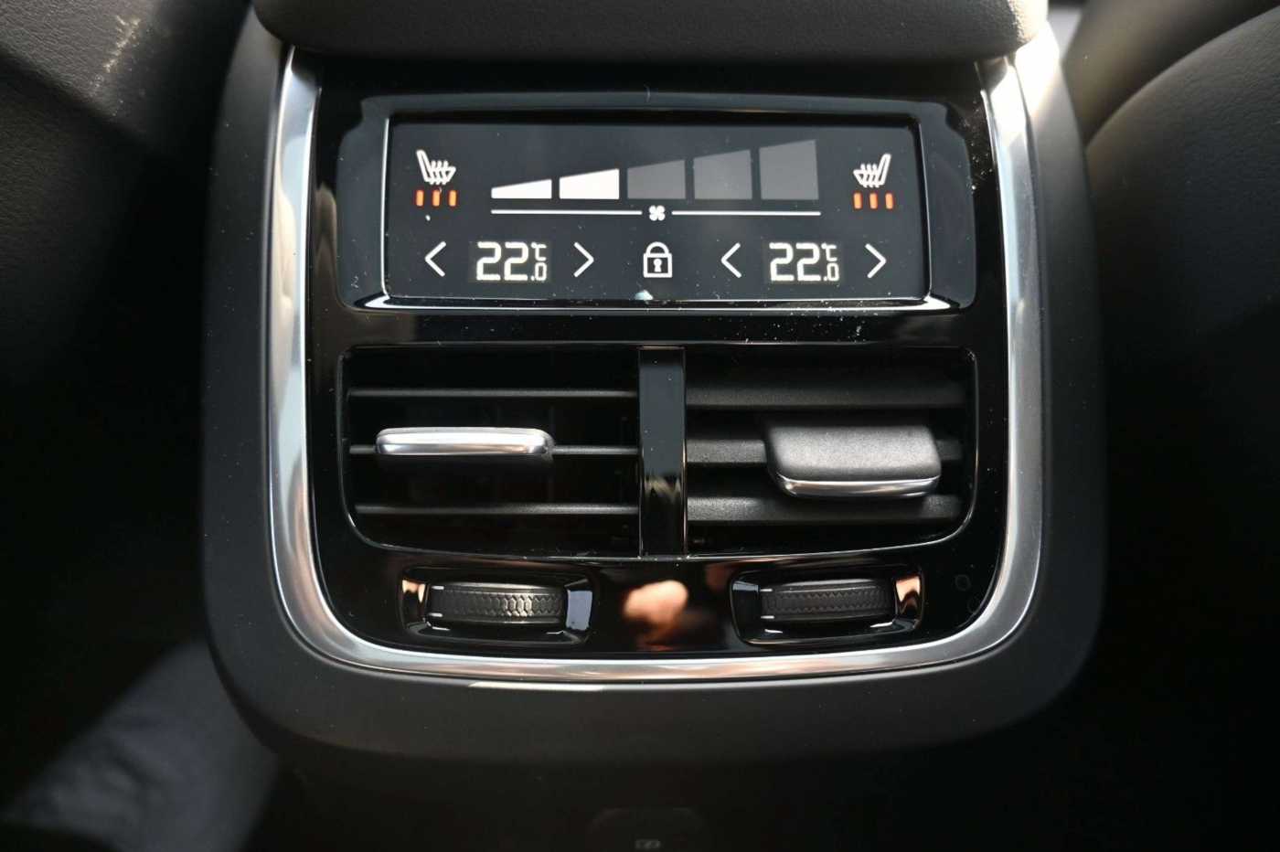 Volvo XC90 – Bild 37