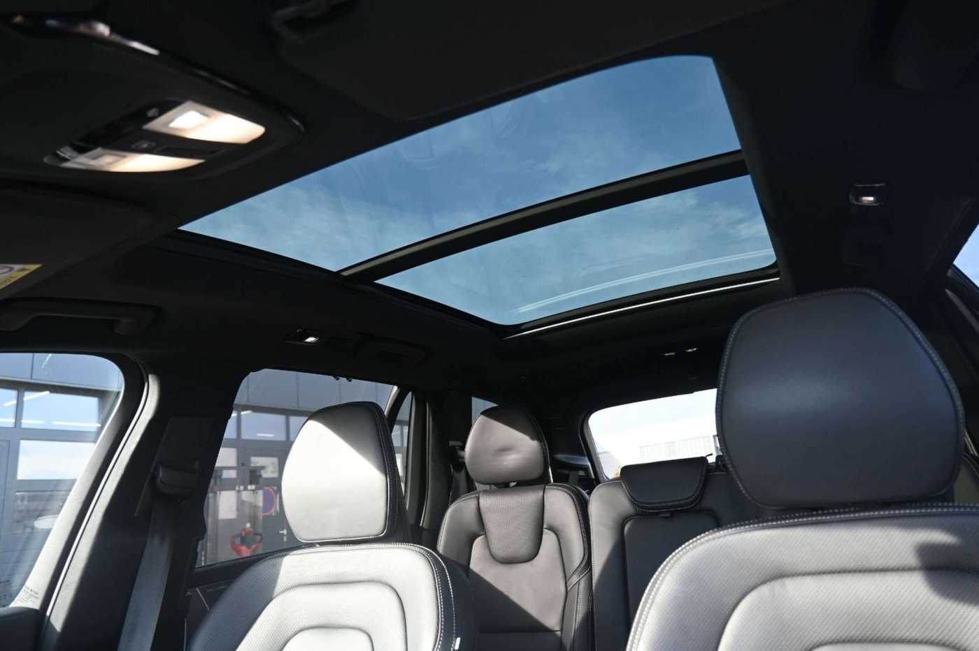 Volvo XC90 – Bild 18