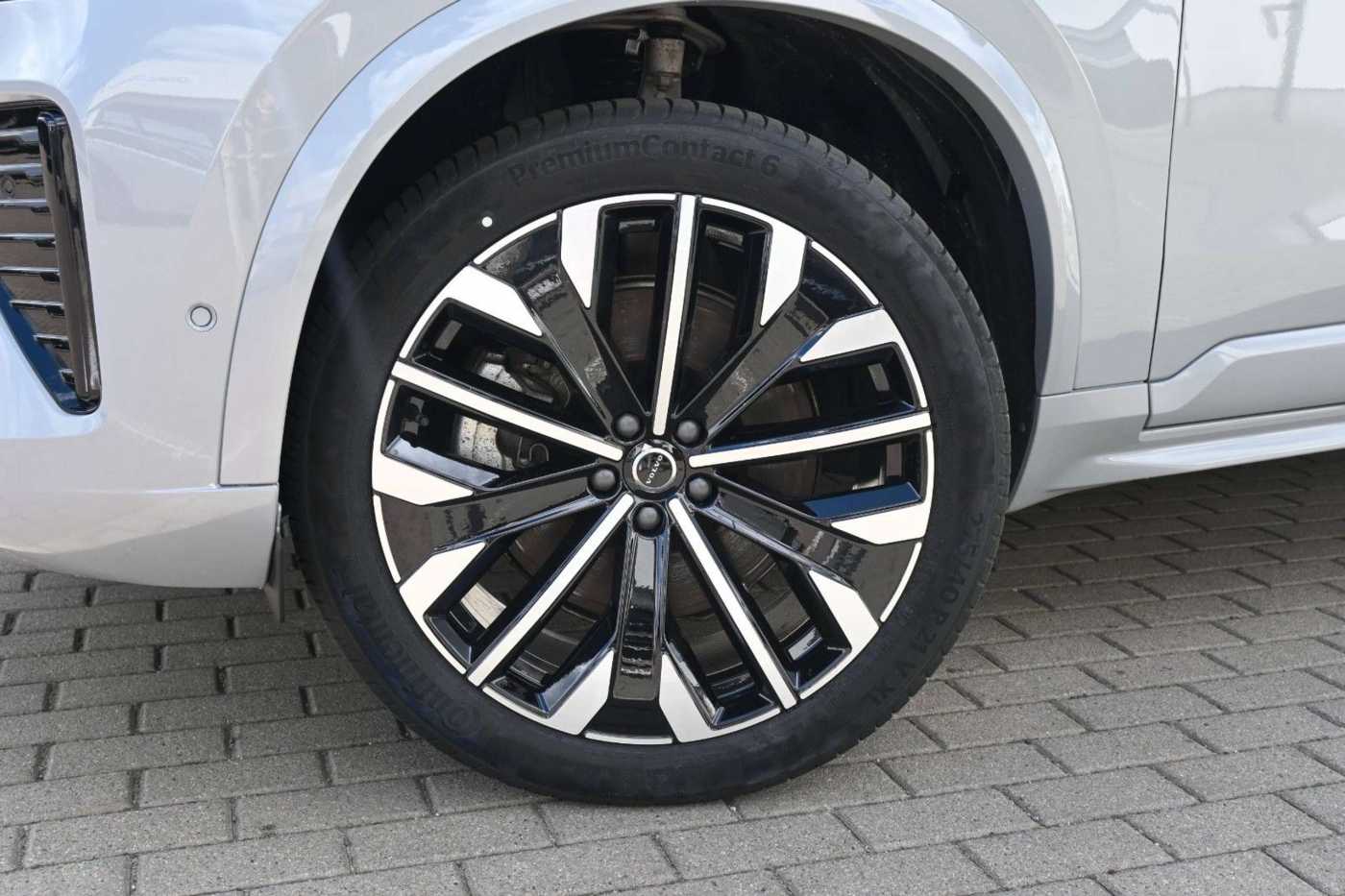Volvo XC90 – Bild 11