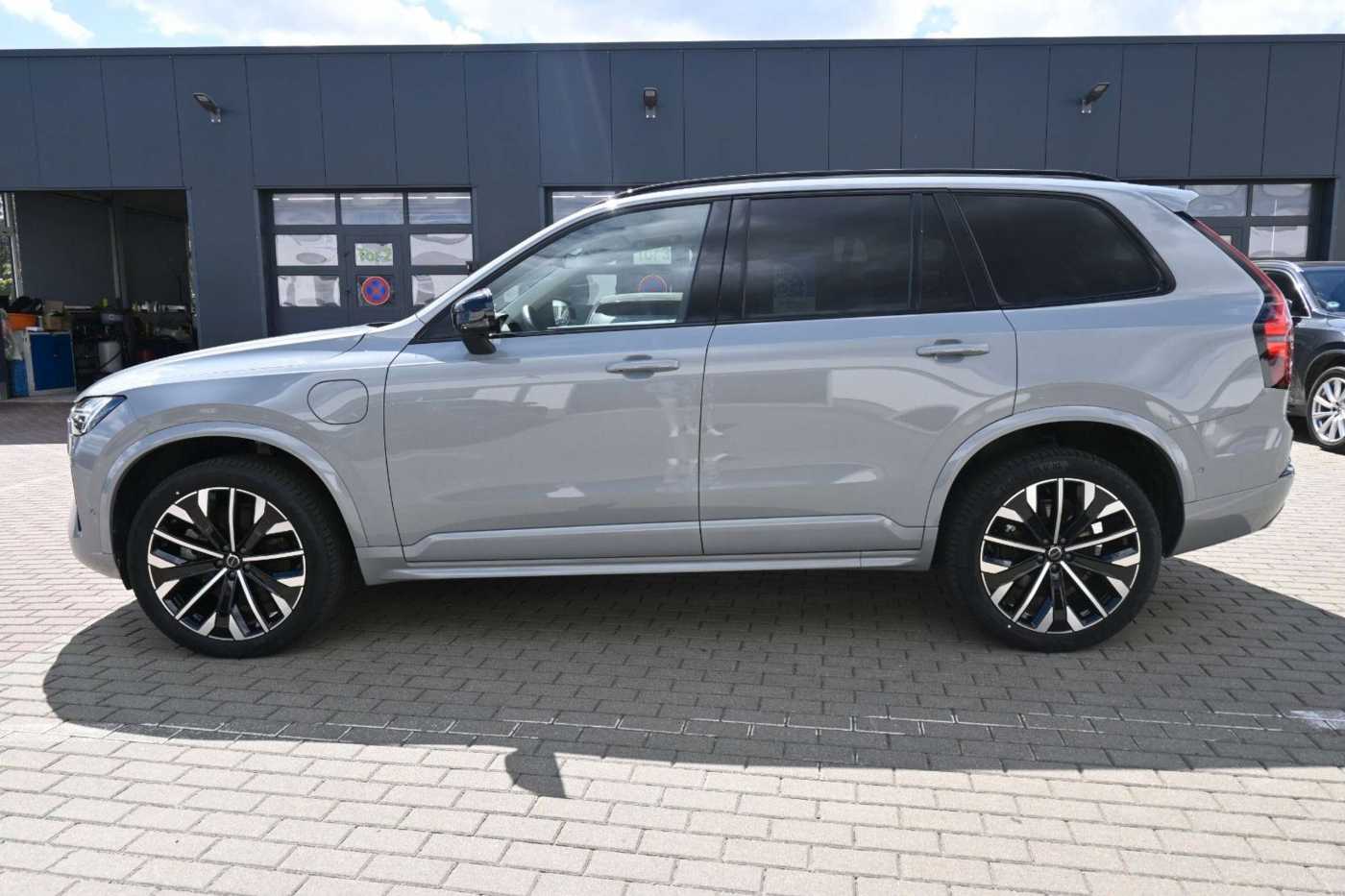 Volvo XC90 – Bild 2