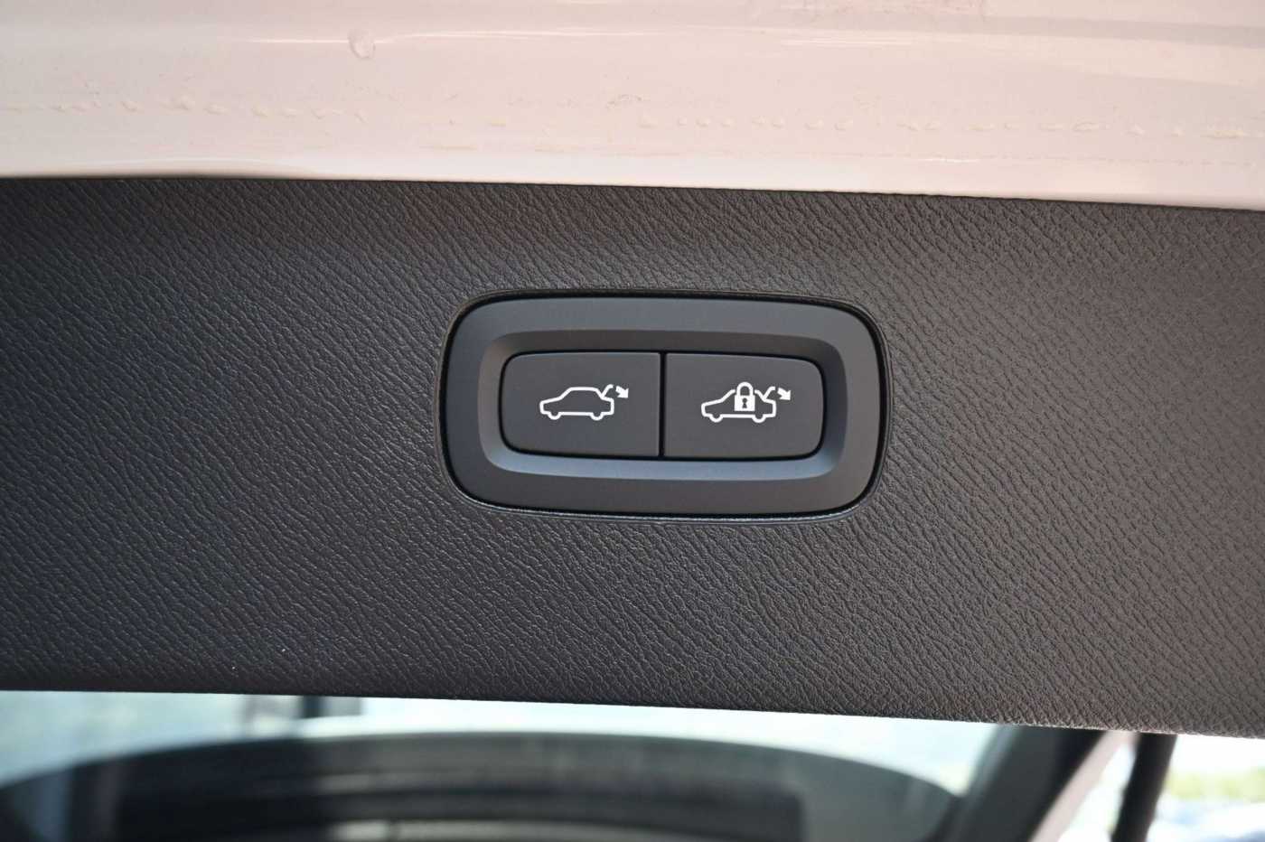 Volvo XC90 – Bild 18