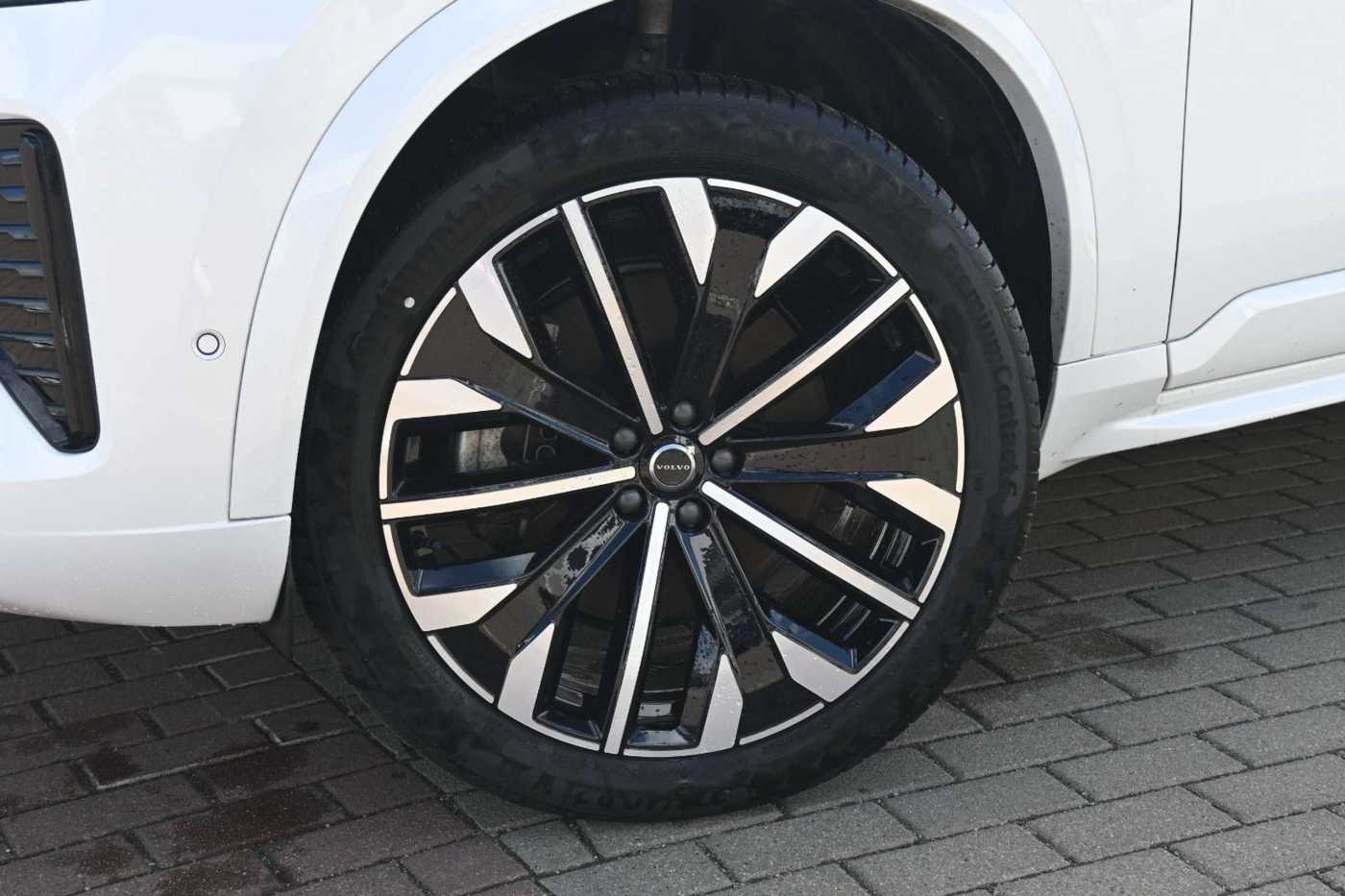 Volvo XC90 – Bild 2