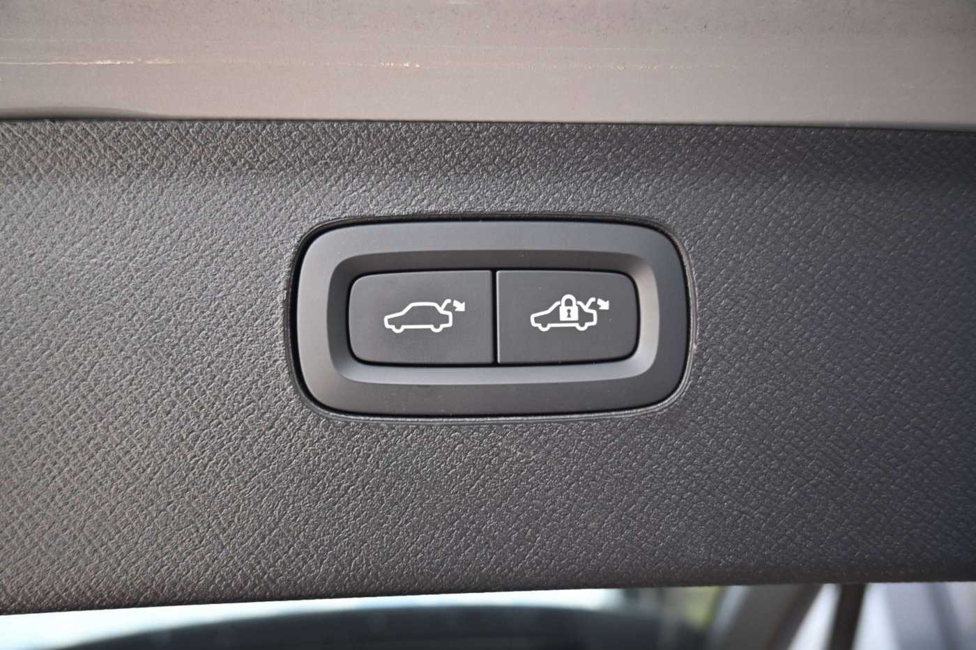 Volvo XC90 – Bild 18