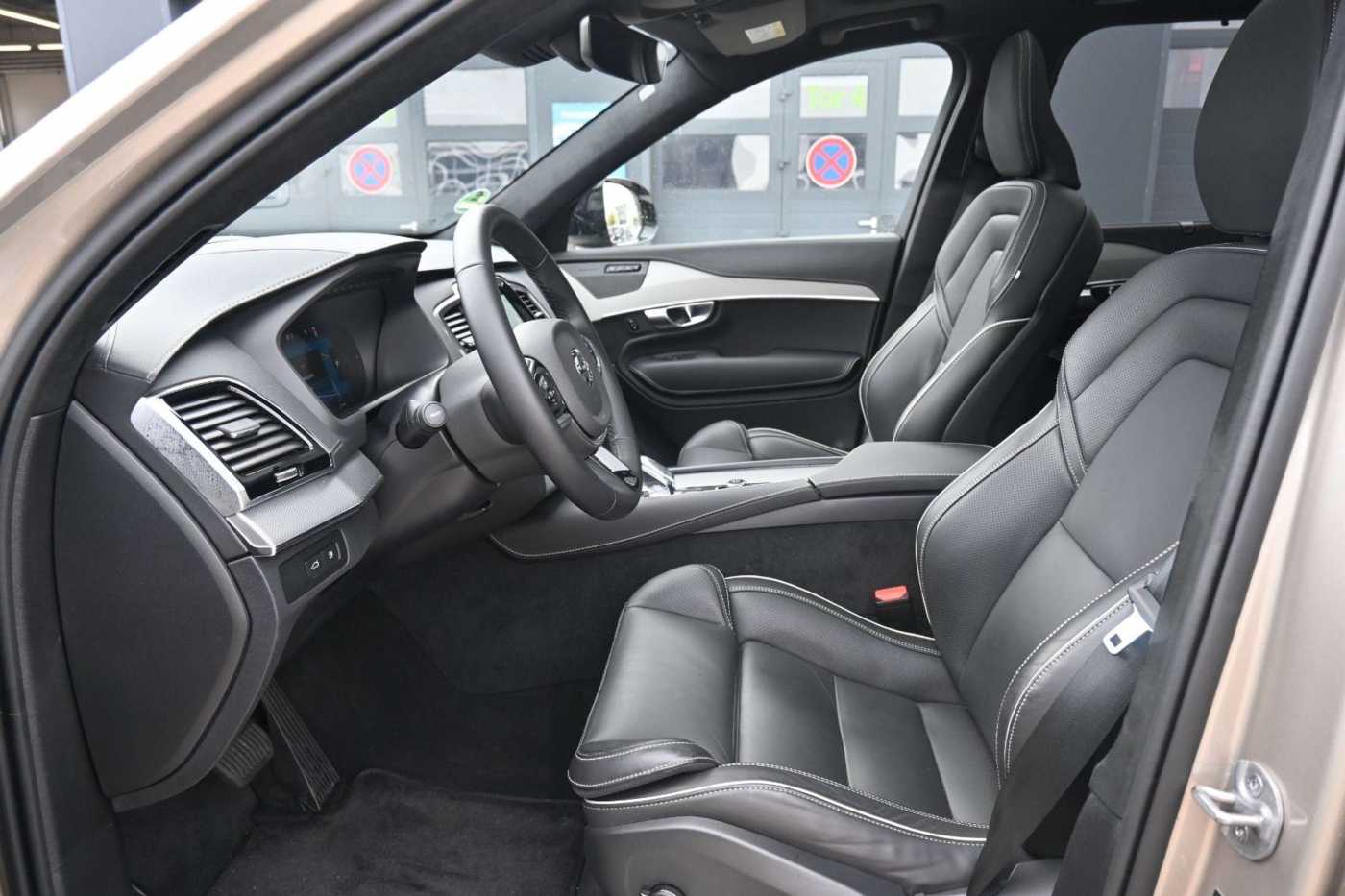 Volvo XC90 – Bild 12
