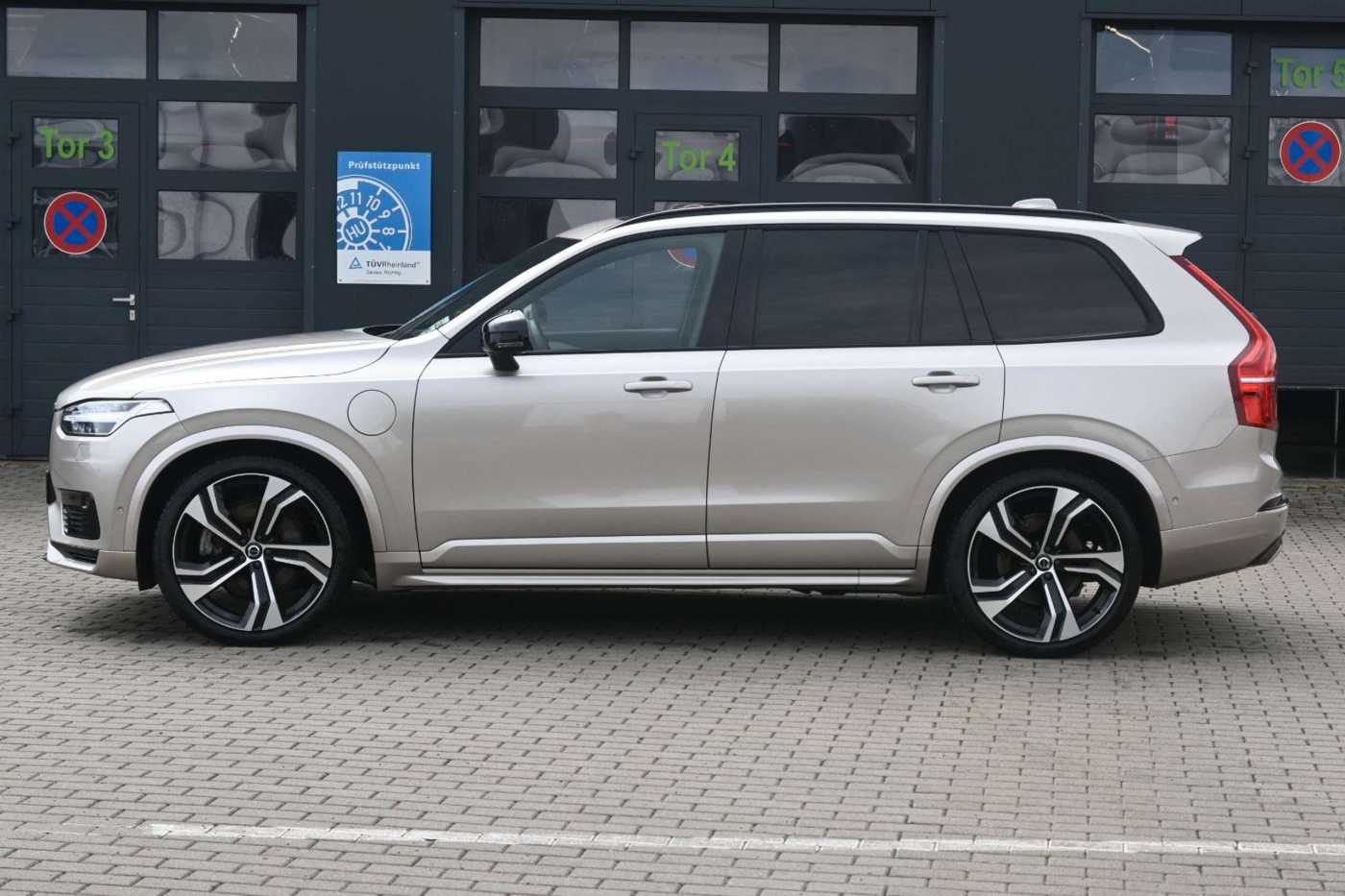 Volvo XC90 – Bild 2