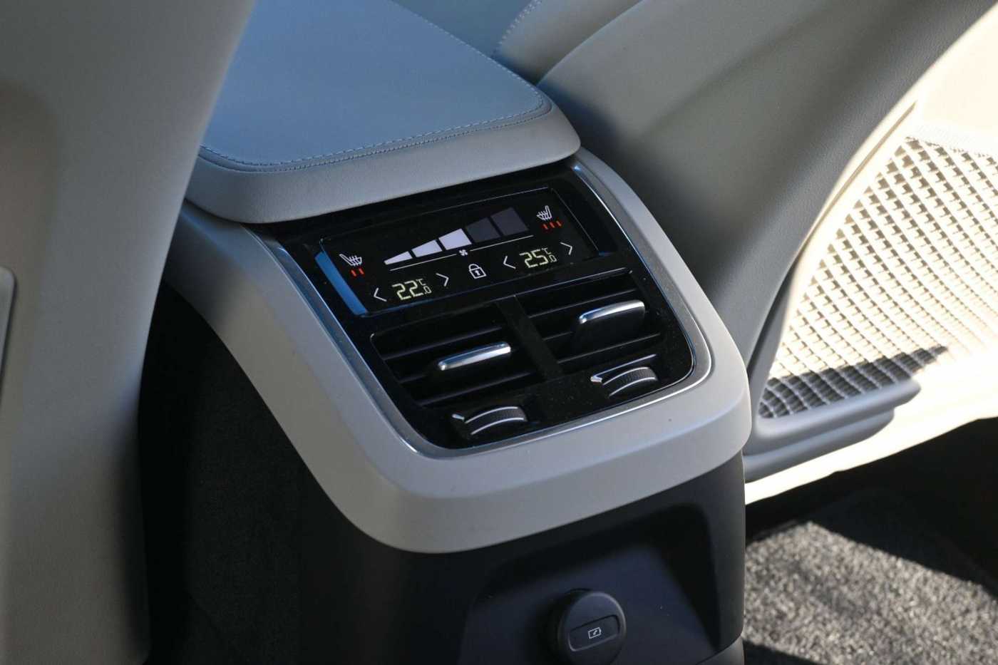 Volvo XC90 – Bild 40