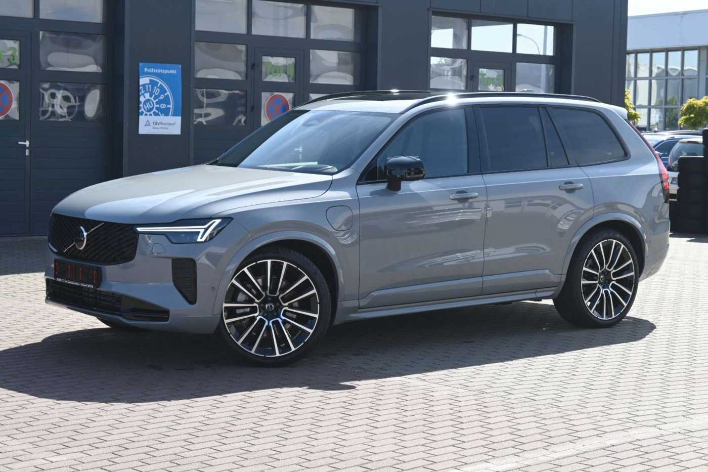 Volvo XC90