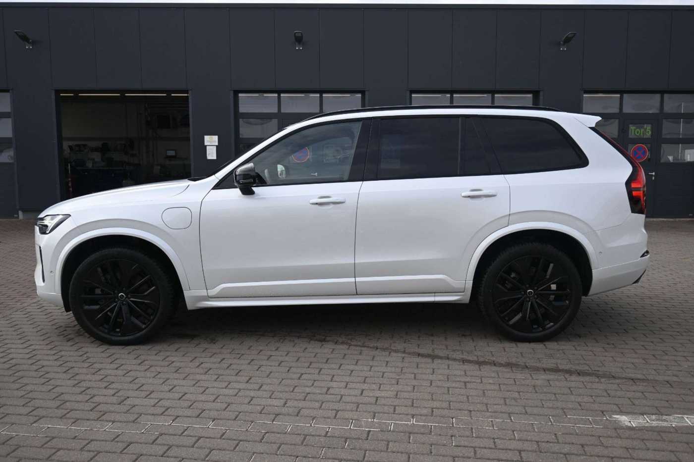 Volvo XC90 – Bild 2