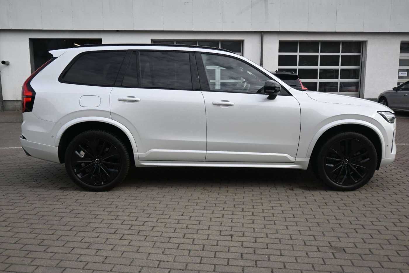 Volvo XC90 – Bild 6