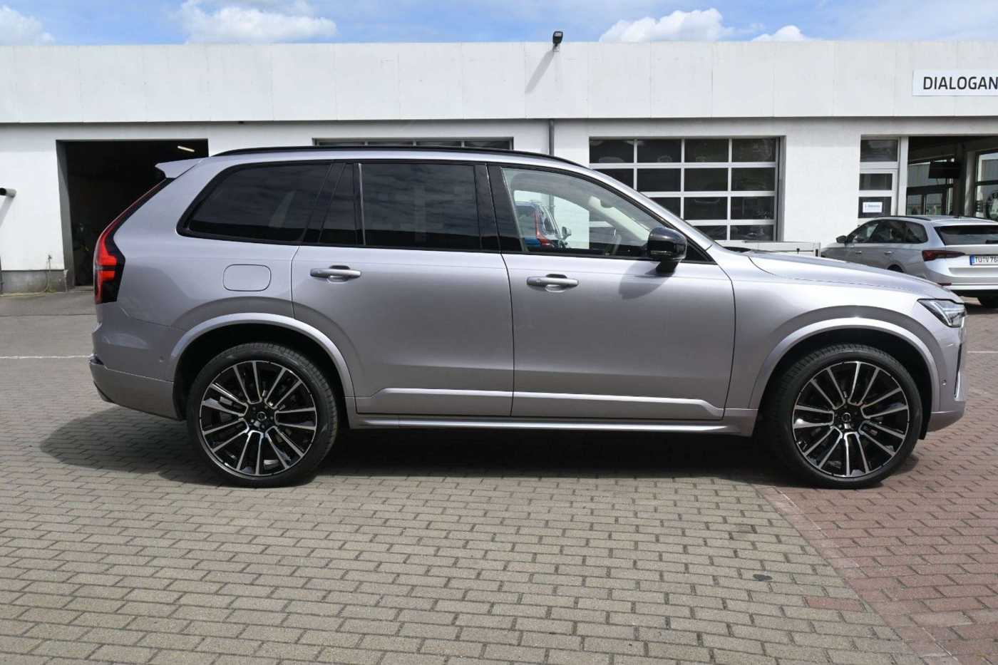 Volvo XC90 – Bild 8