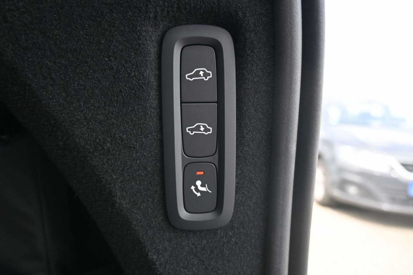 Volvo XC90 – Bild 17