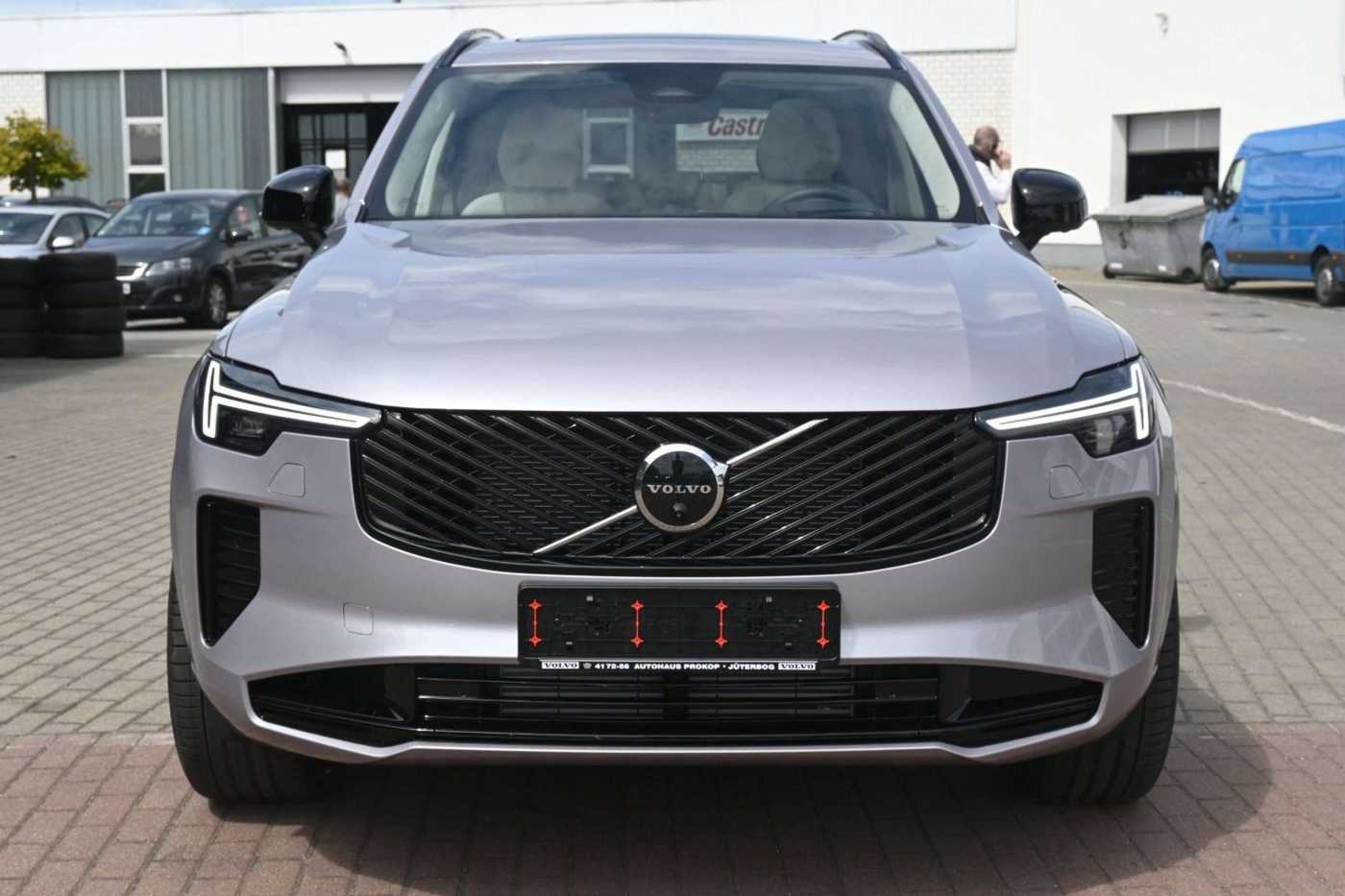 Volvo XC90 – Bild 9