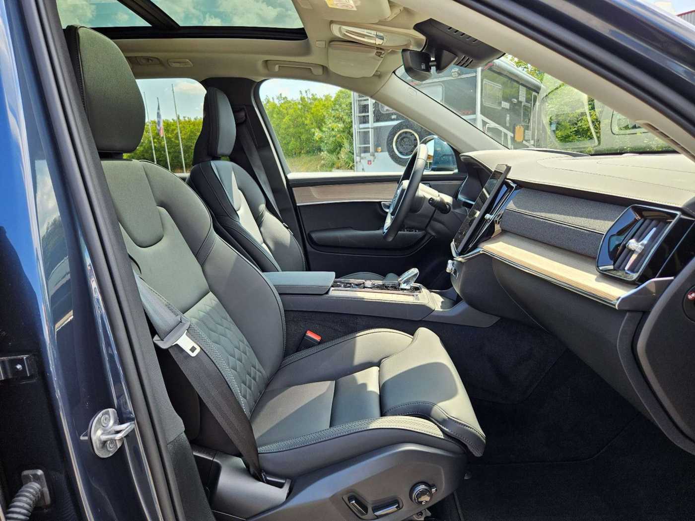 Volvo XC90 – Bild 24