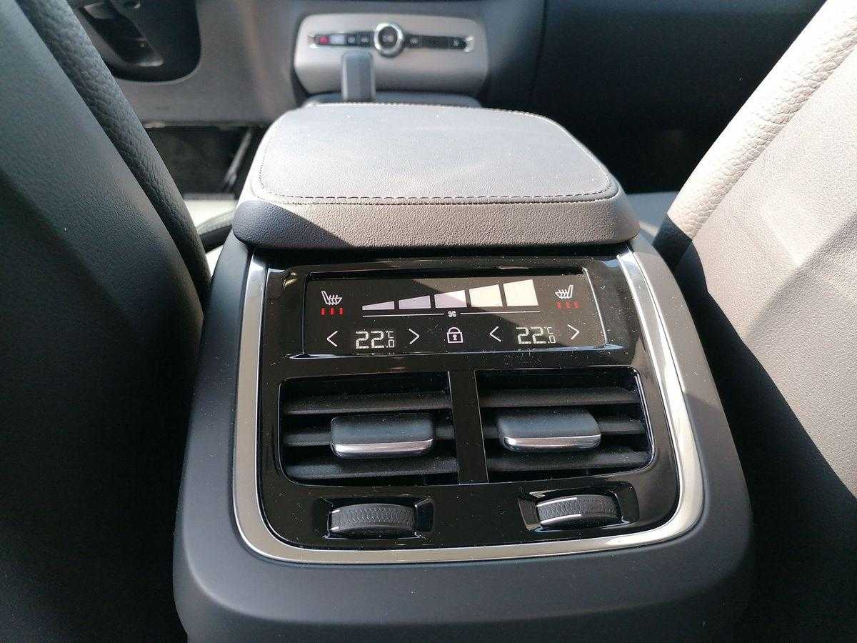 Volvo XC90 – Bild 20