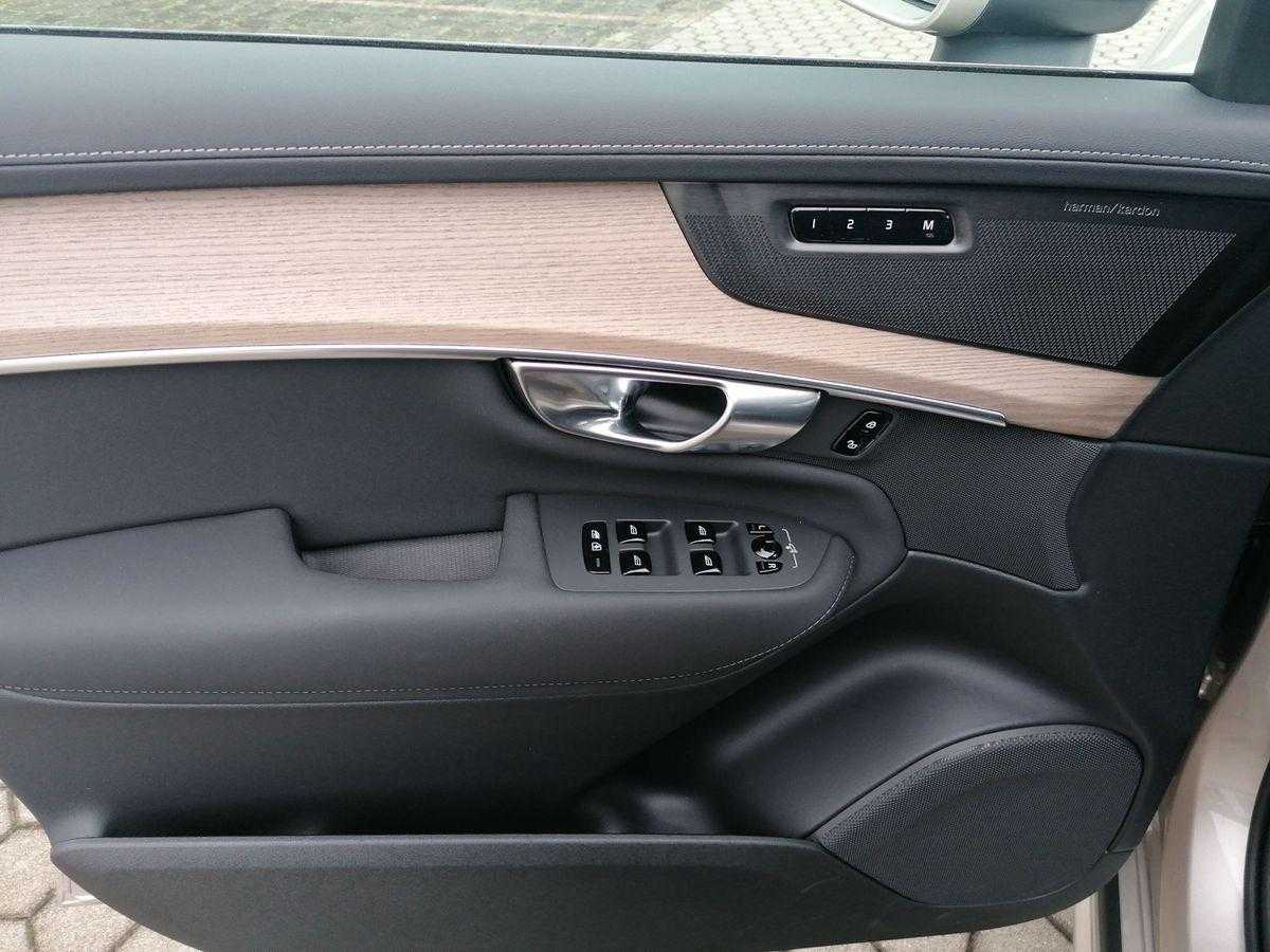 Volvo XC90 – Bild 17