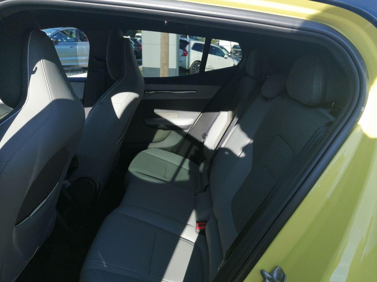 Volvo EX30 – Bild 14