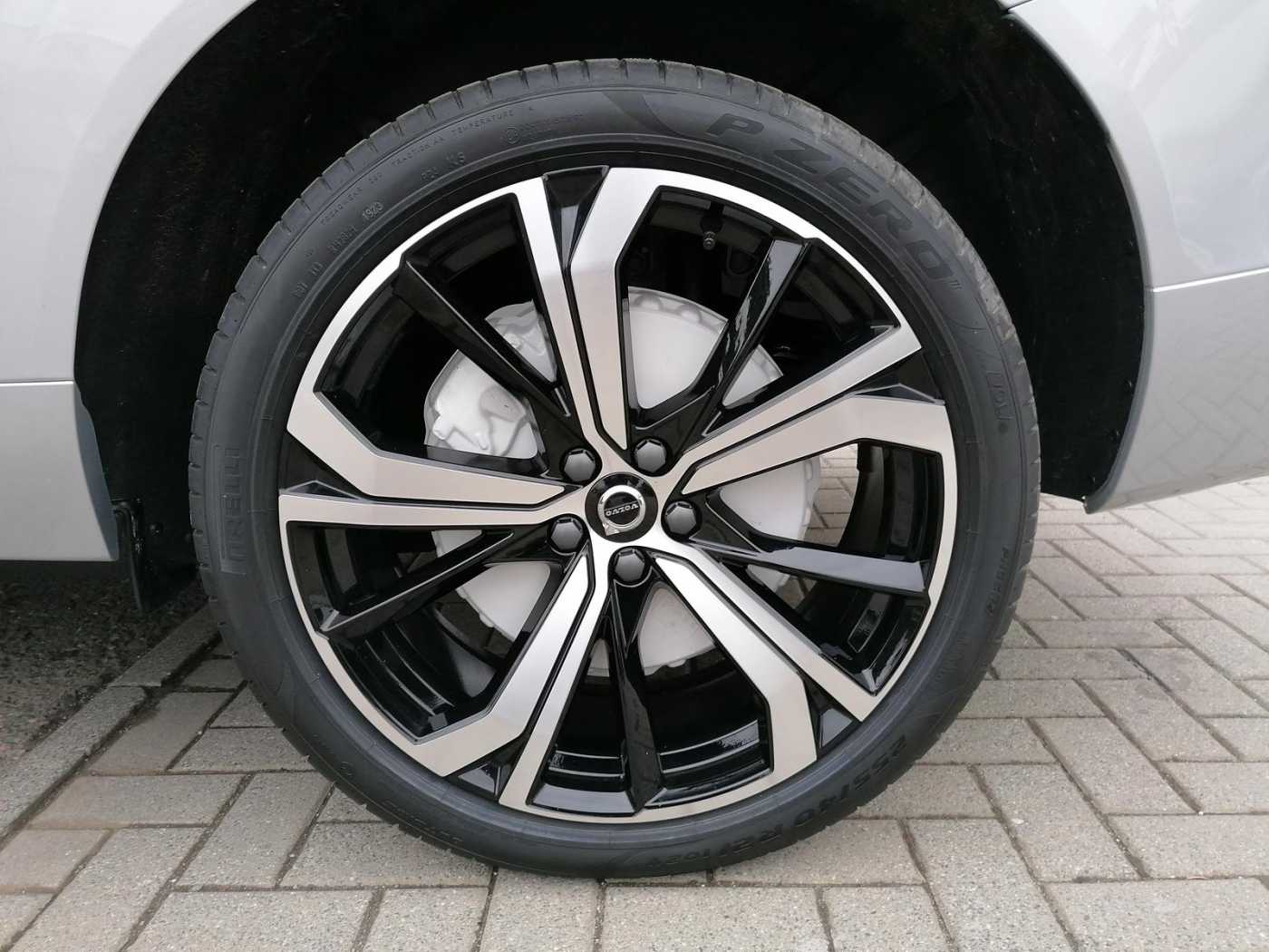 Volvo XC60 – Bild 4