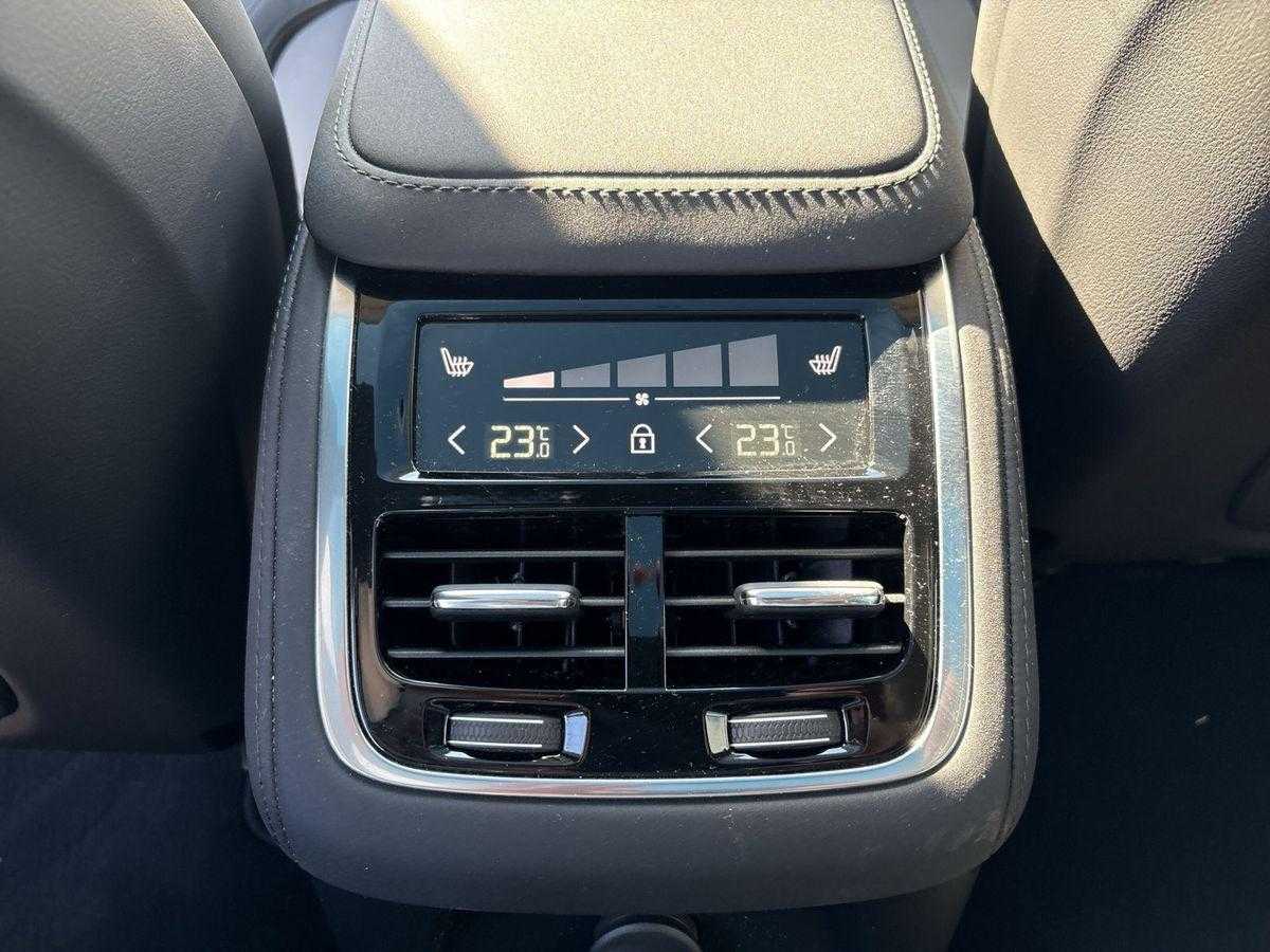 Volvo XC90 – Bild 20