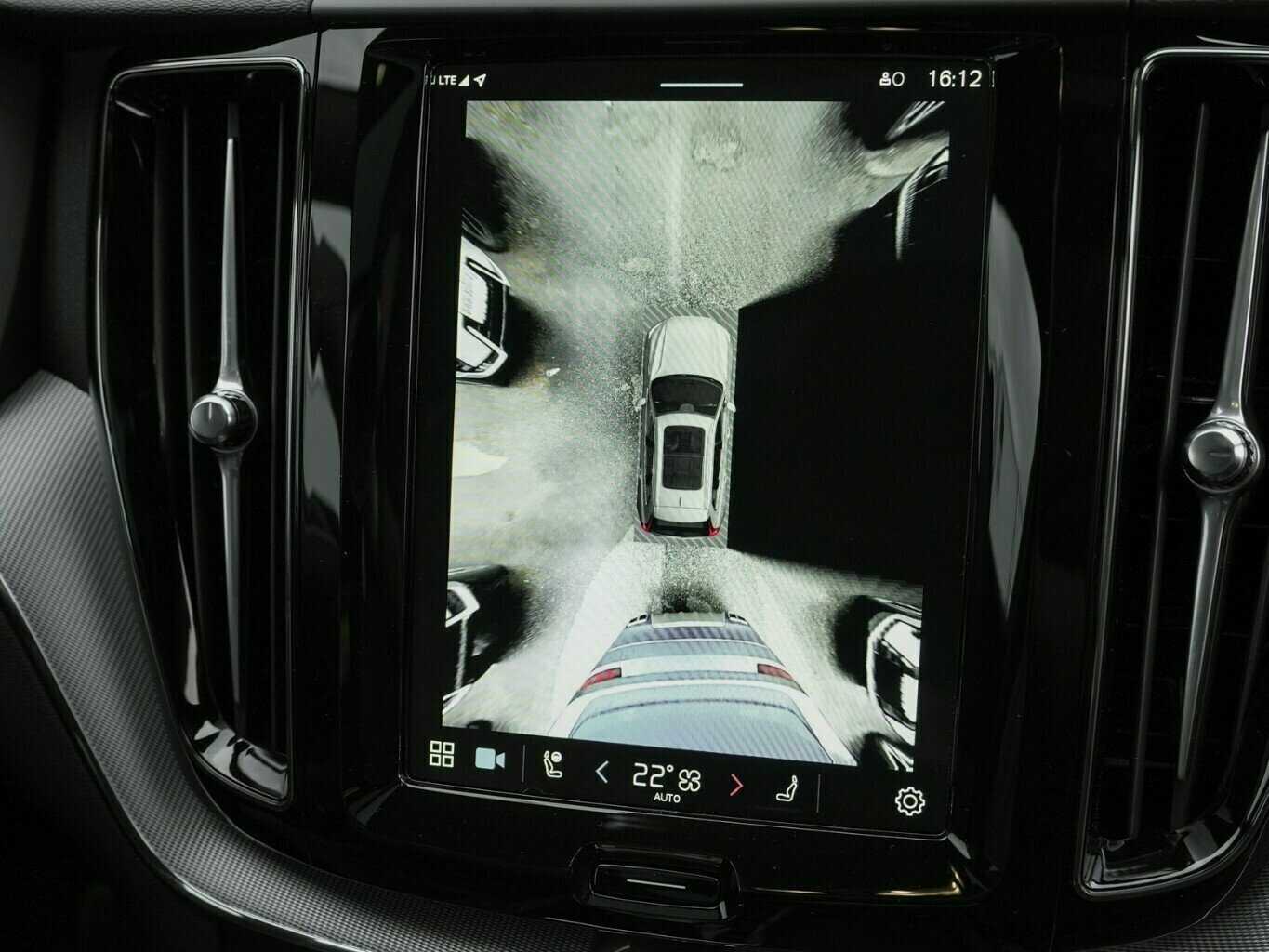 Volvo XC60 – Bild 10